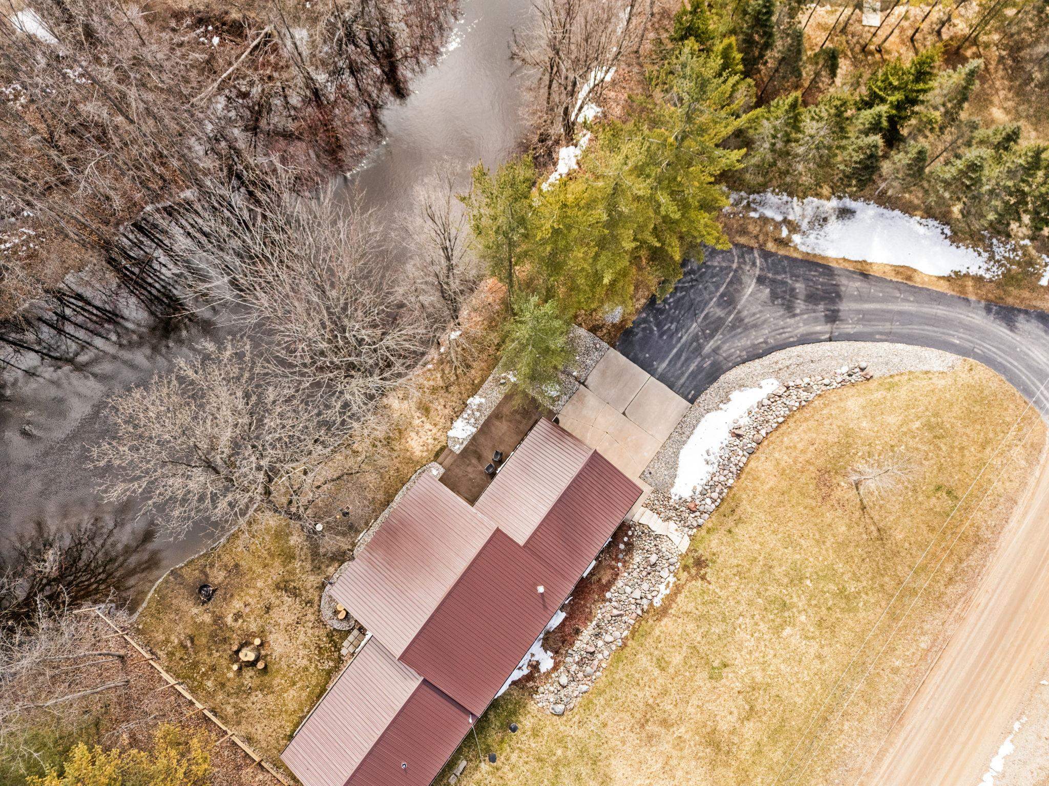 main property photo 60