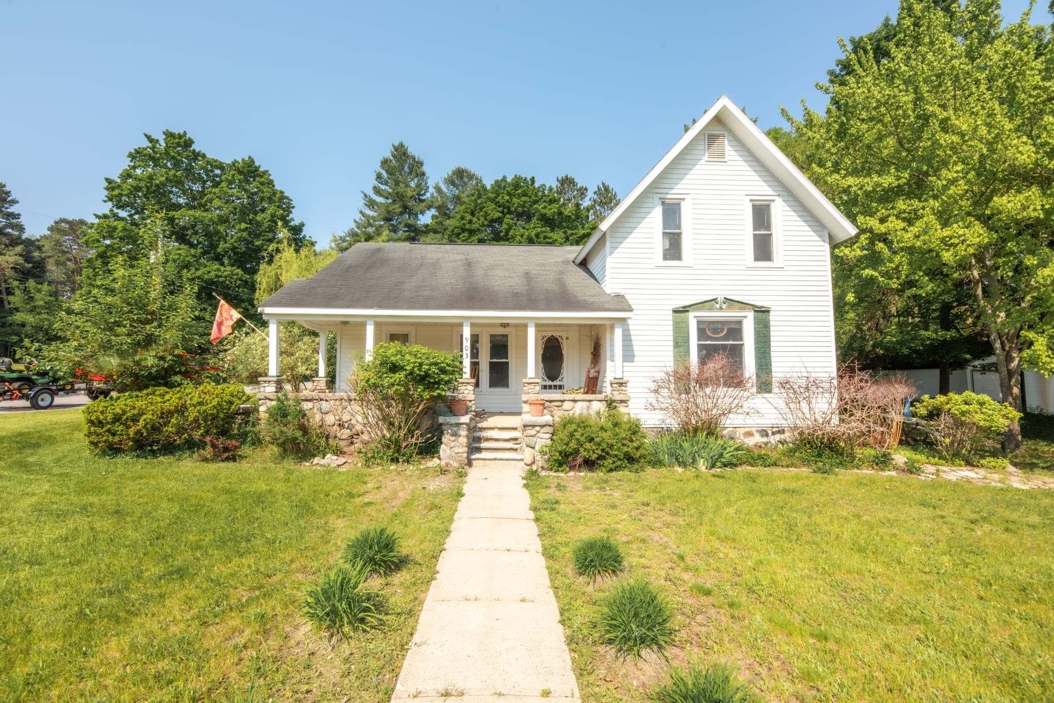 main property photo 1