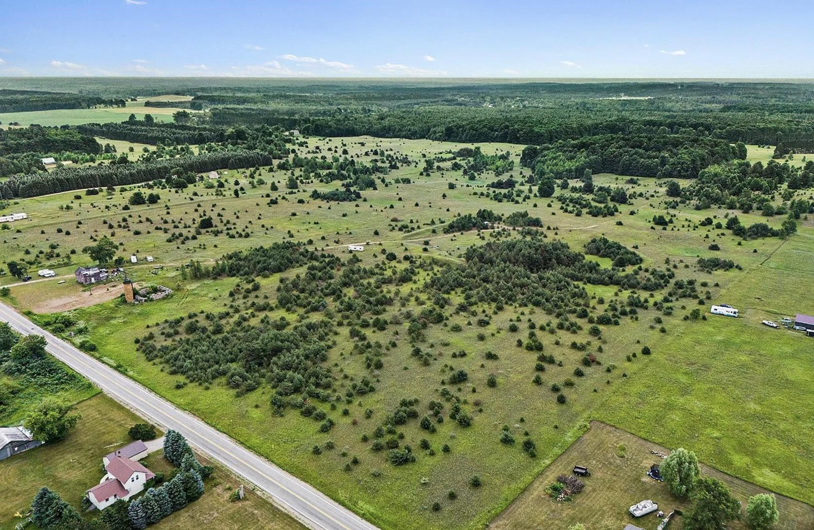 main property photo 0