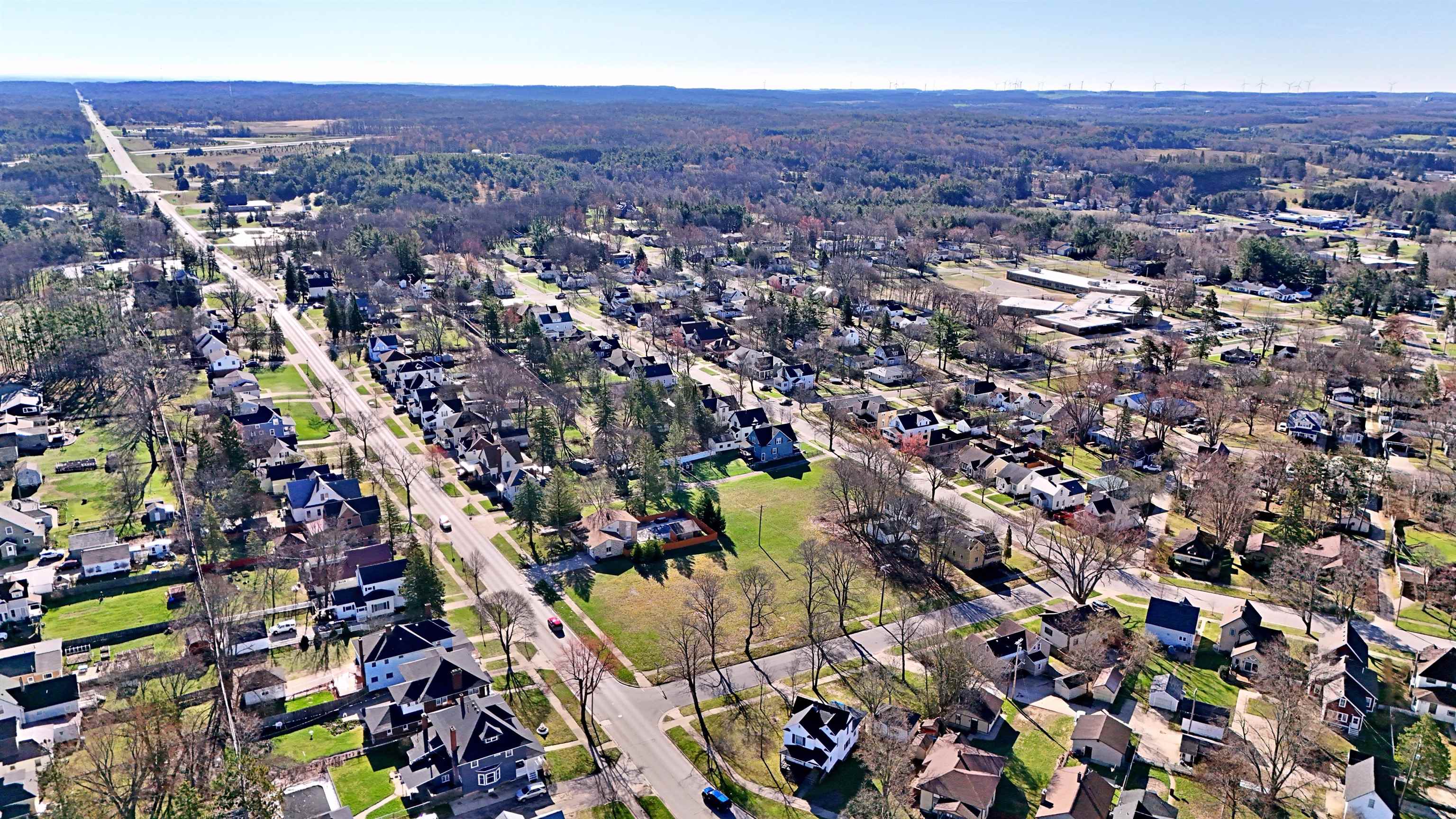 main property photo 12