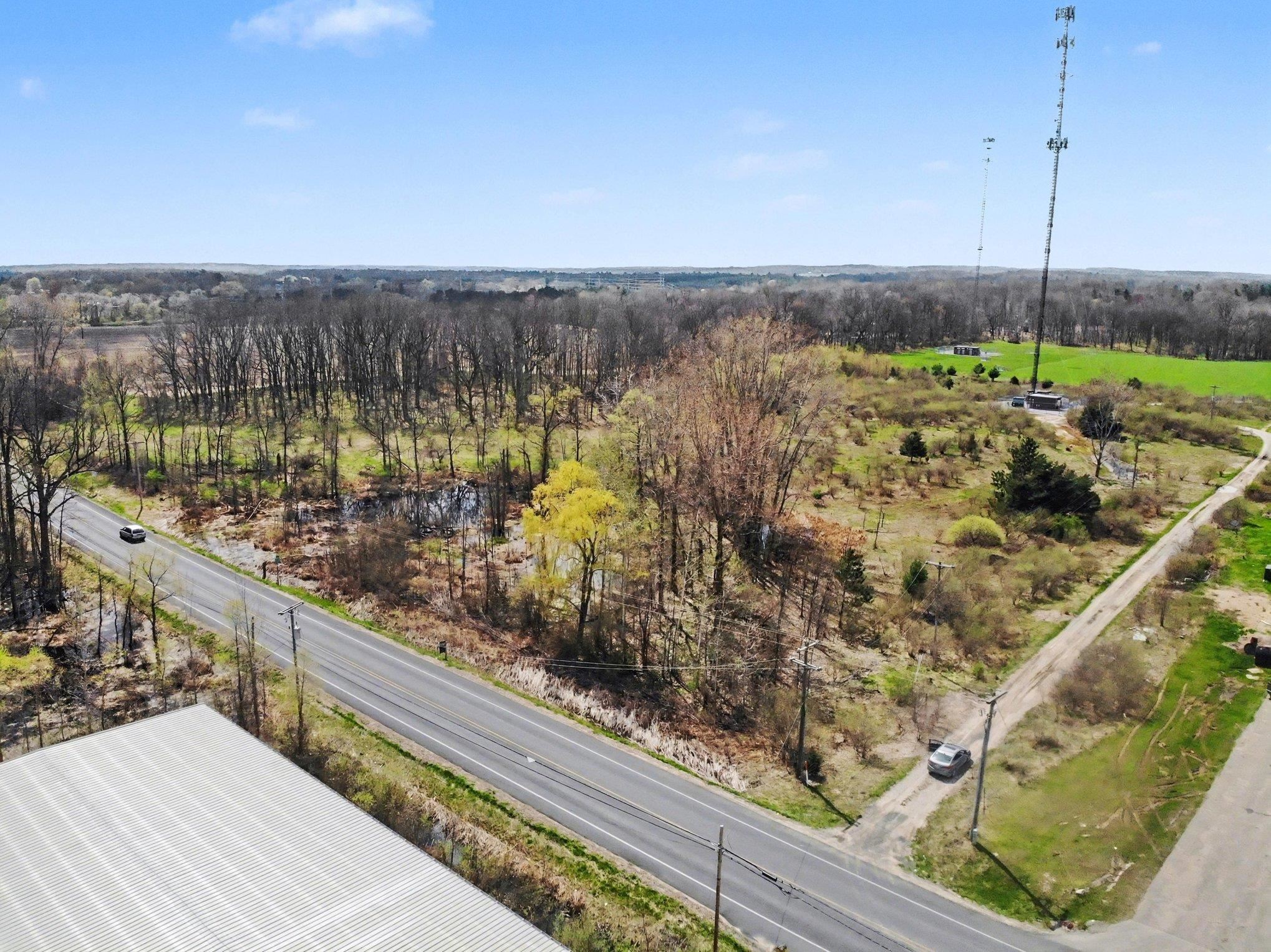 main property photo 12