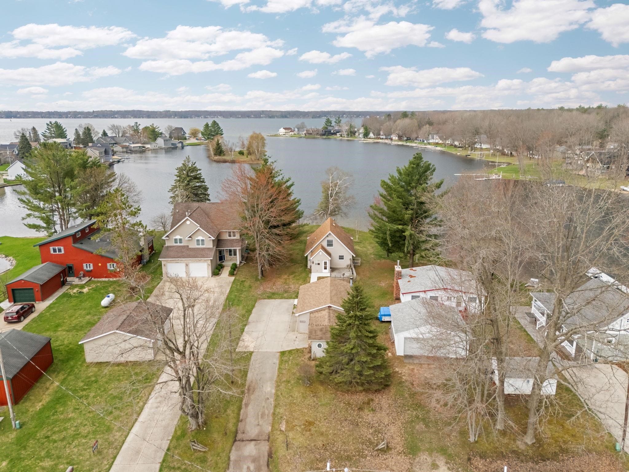 main property photo 36