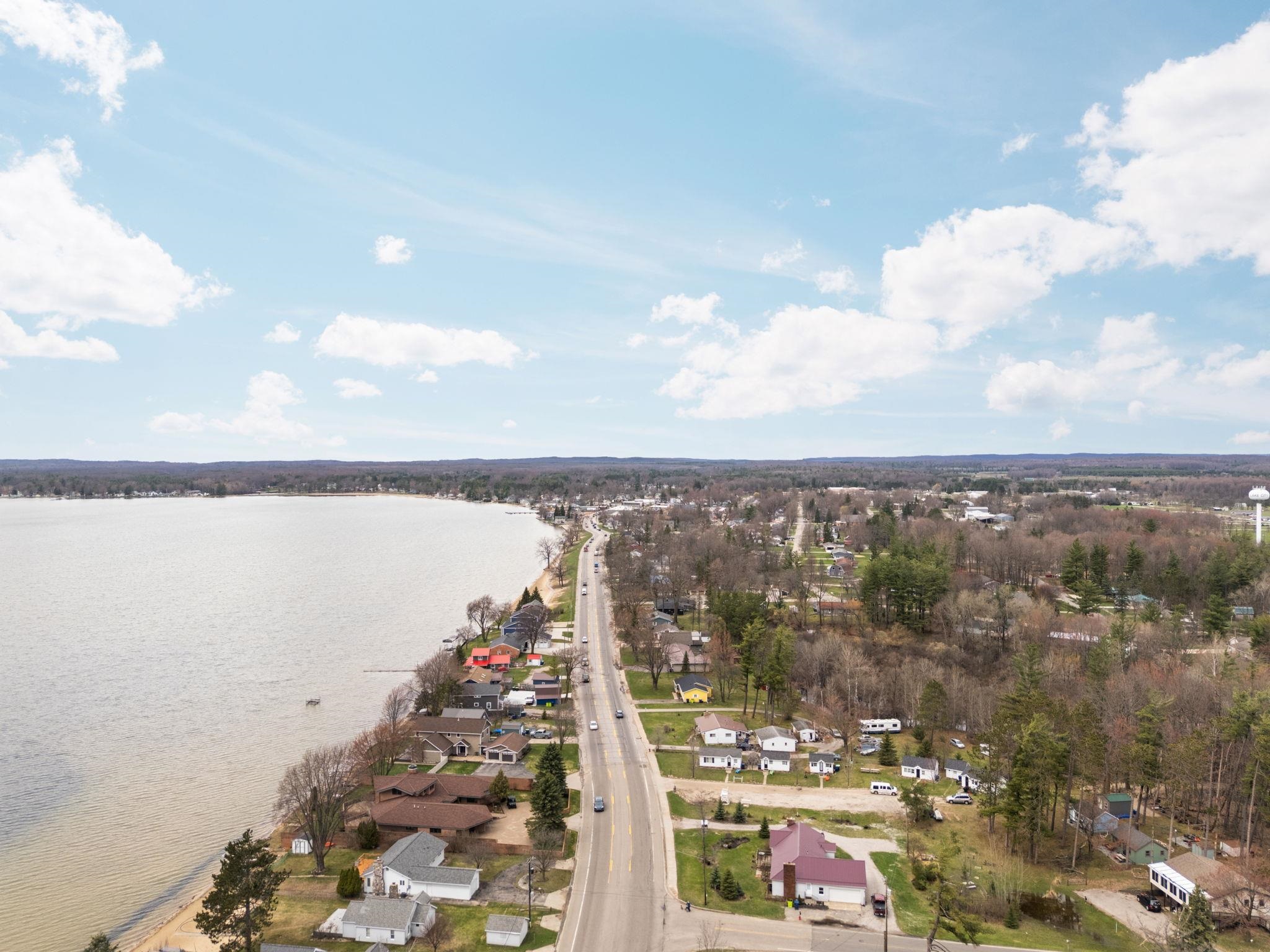 main property photo 50
