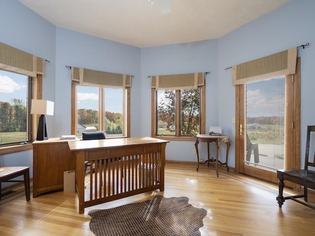 main property photo 20