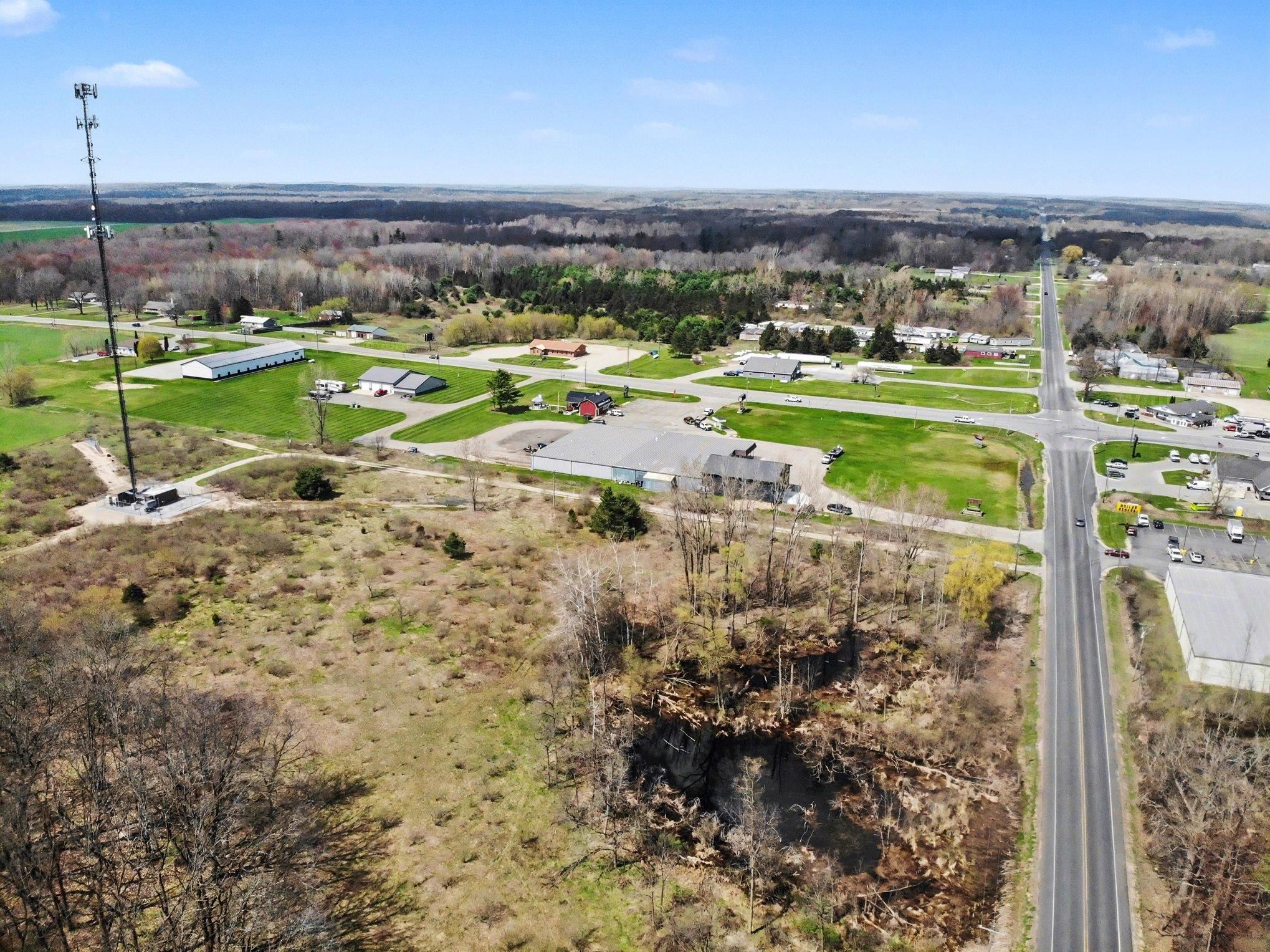 main property photo 15