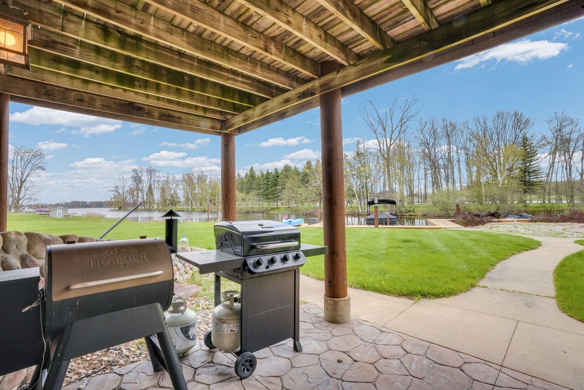 main property photo 54