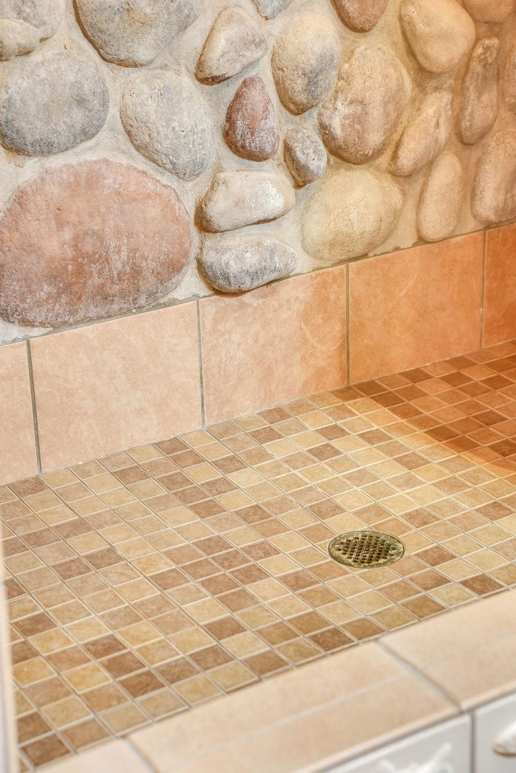 main property photo 90