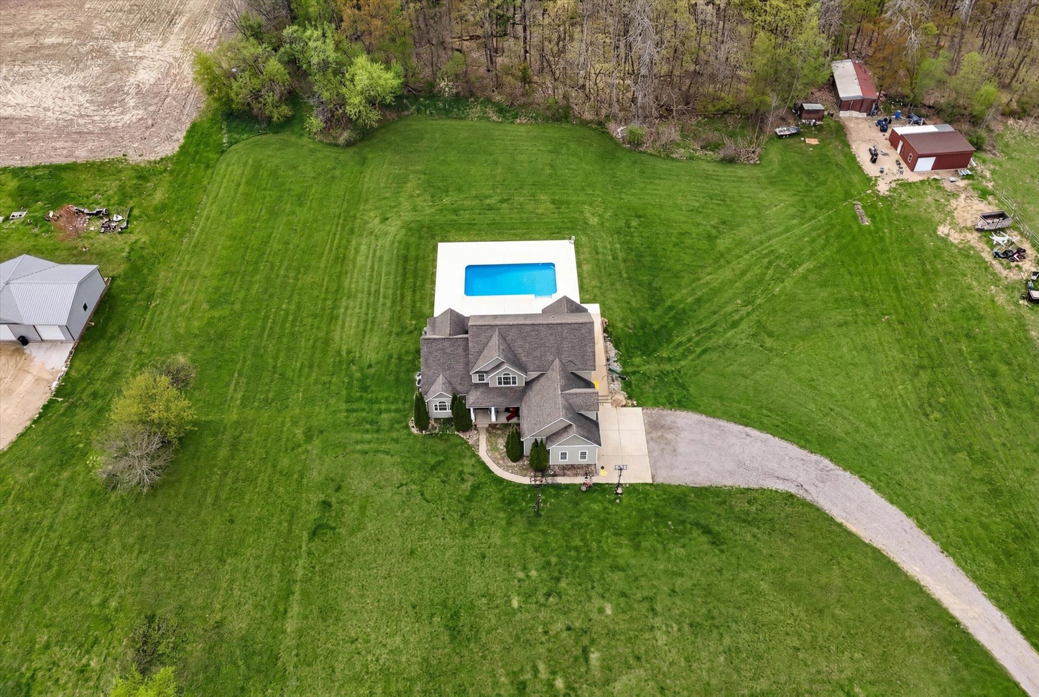 main property photo 68