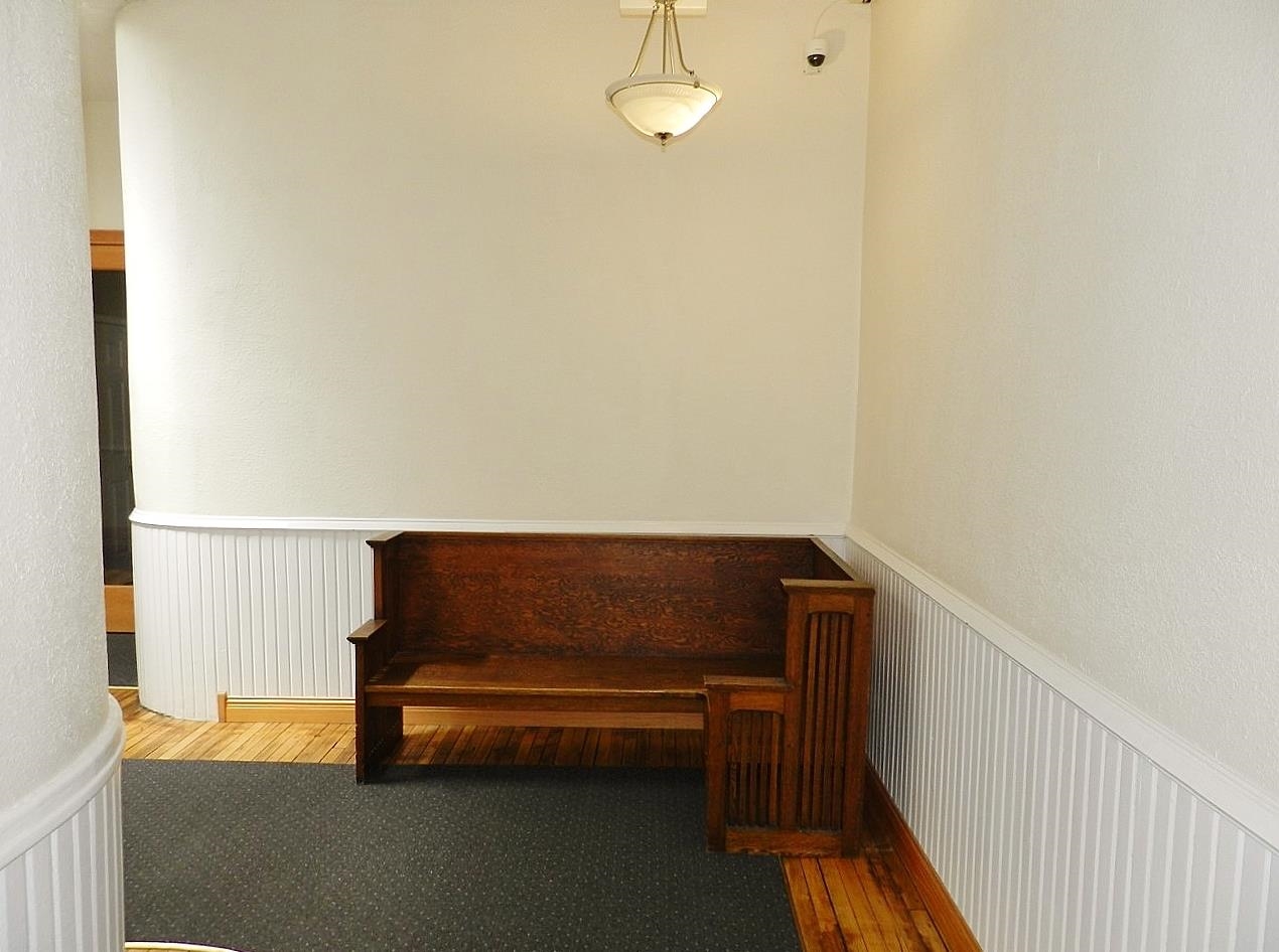 main property photo 8