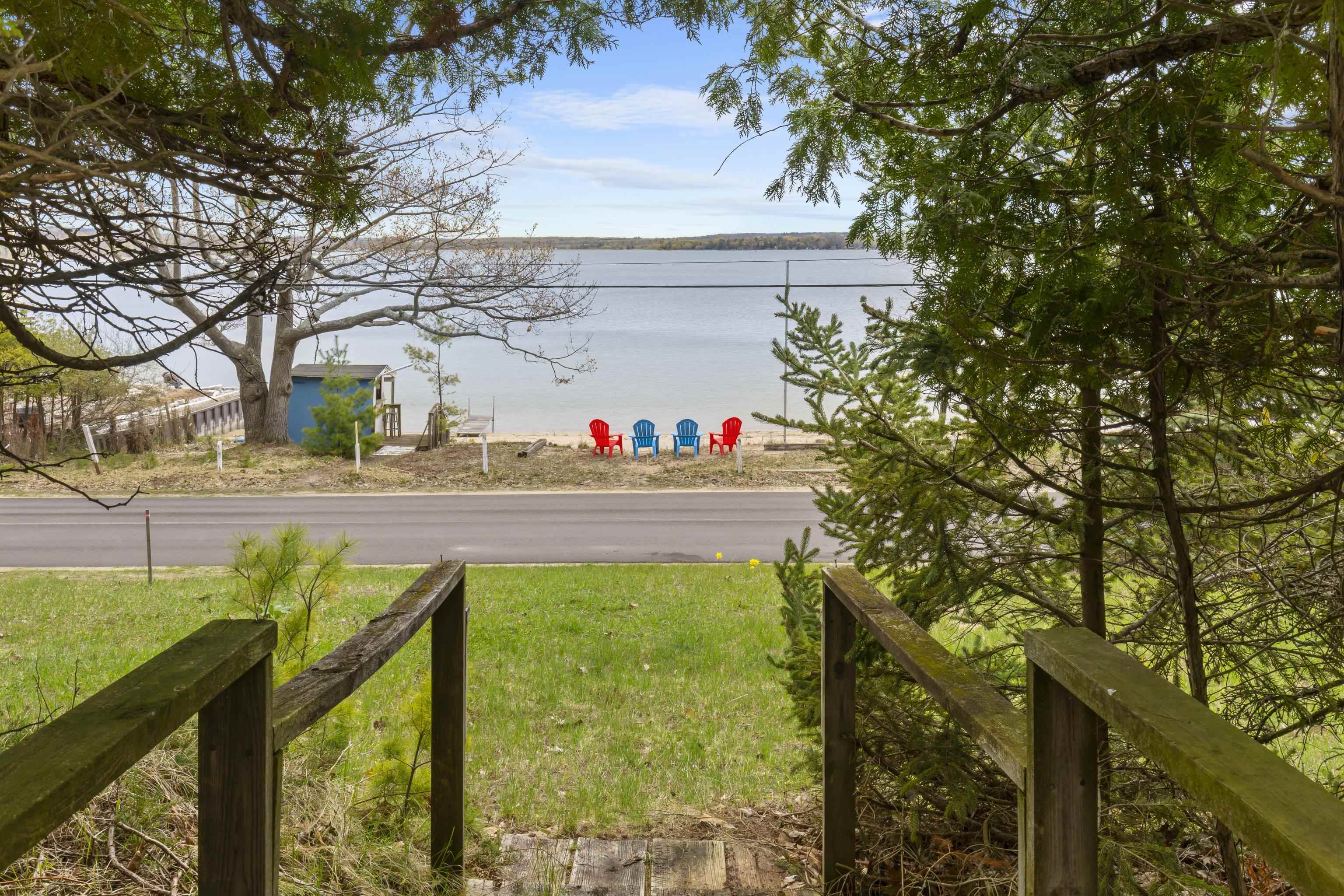 main property photo 47