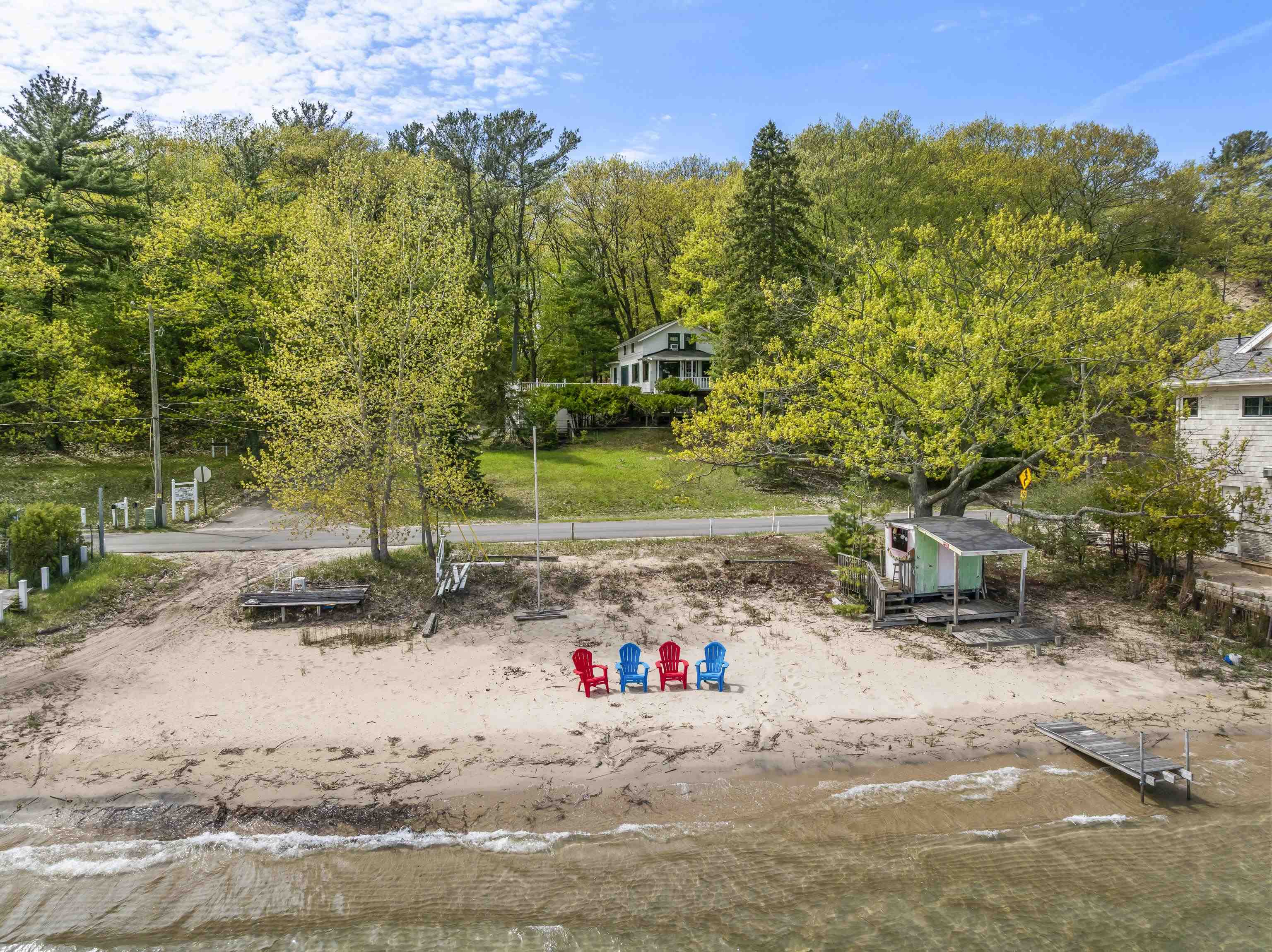 main property photo 8