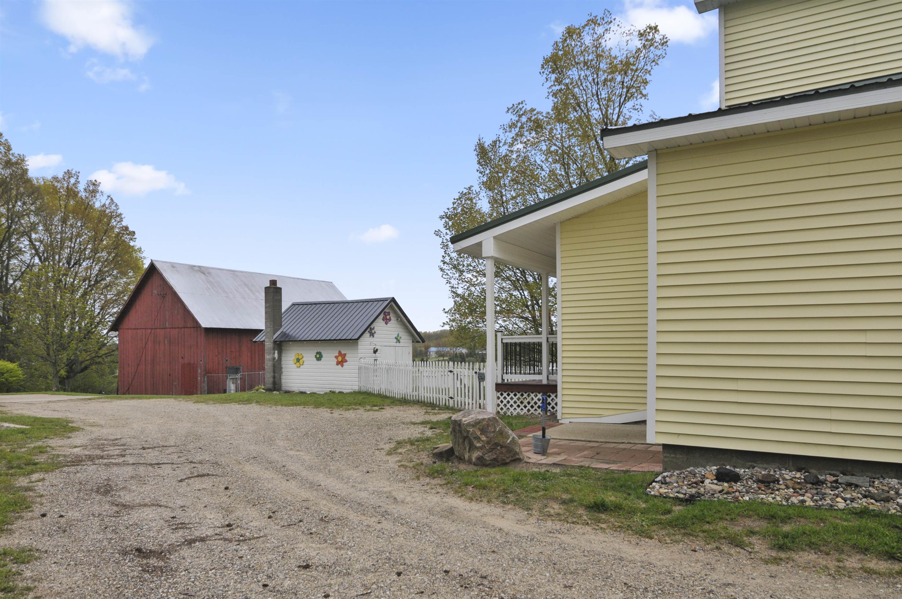 main property photo 57