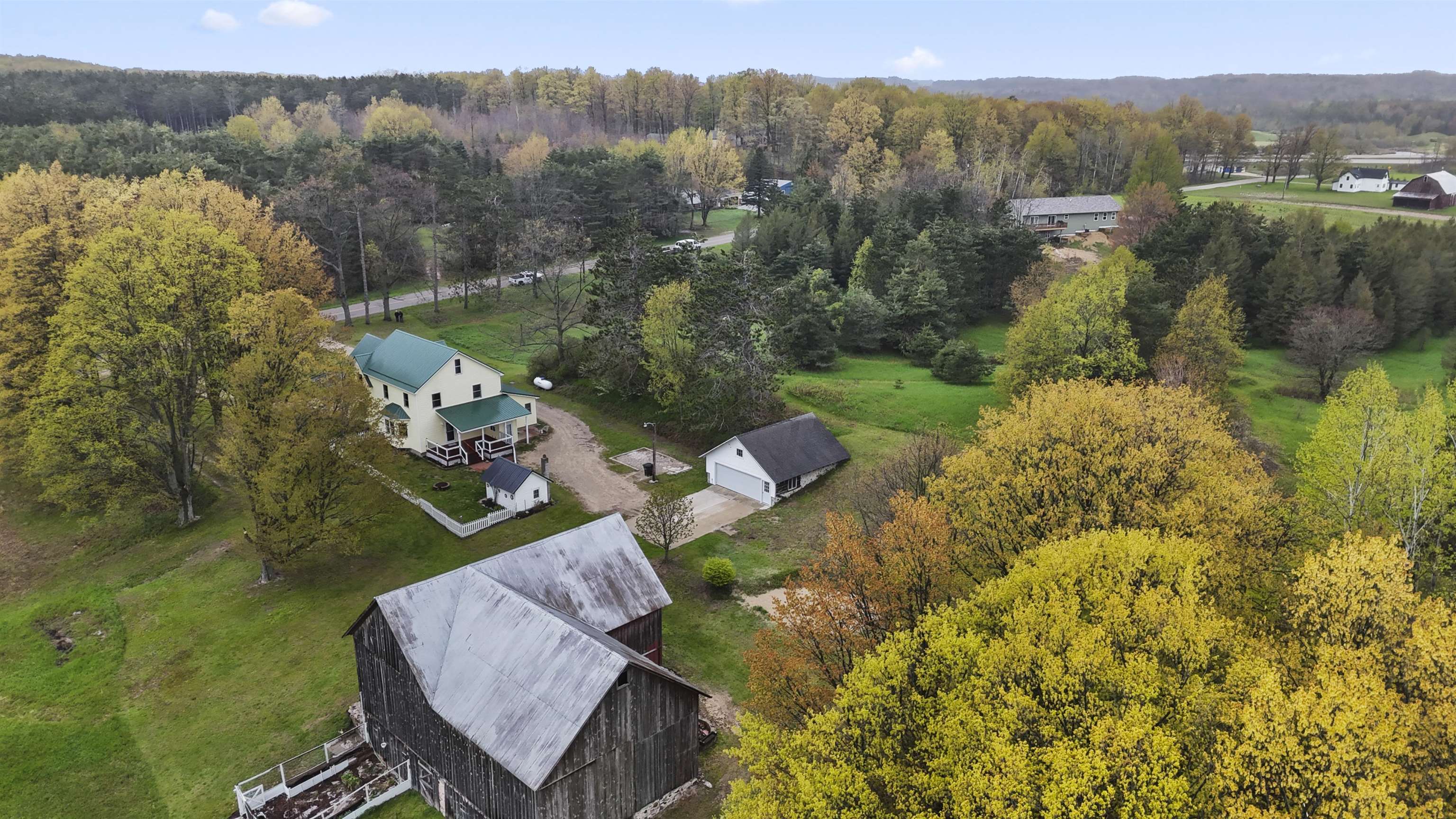 main property photo 82