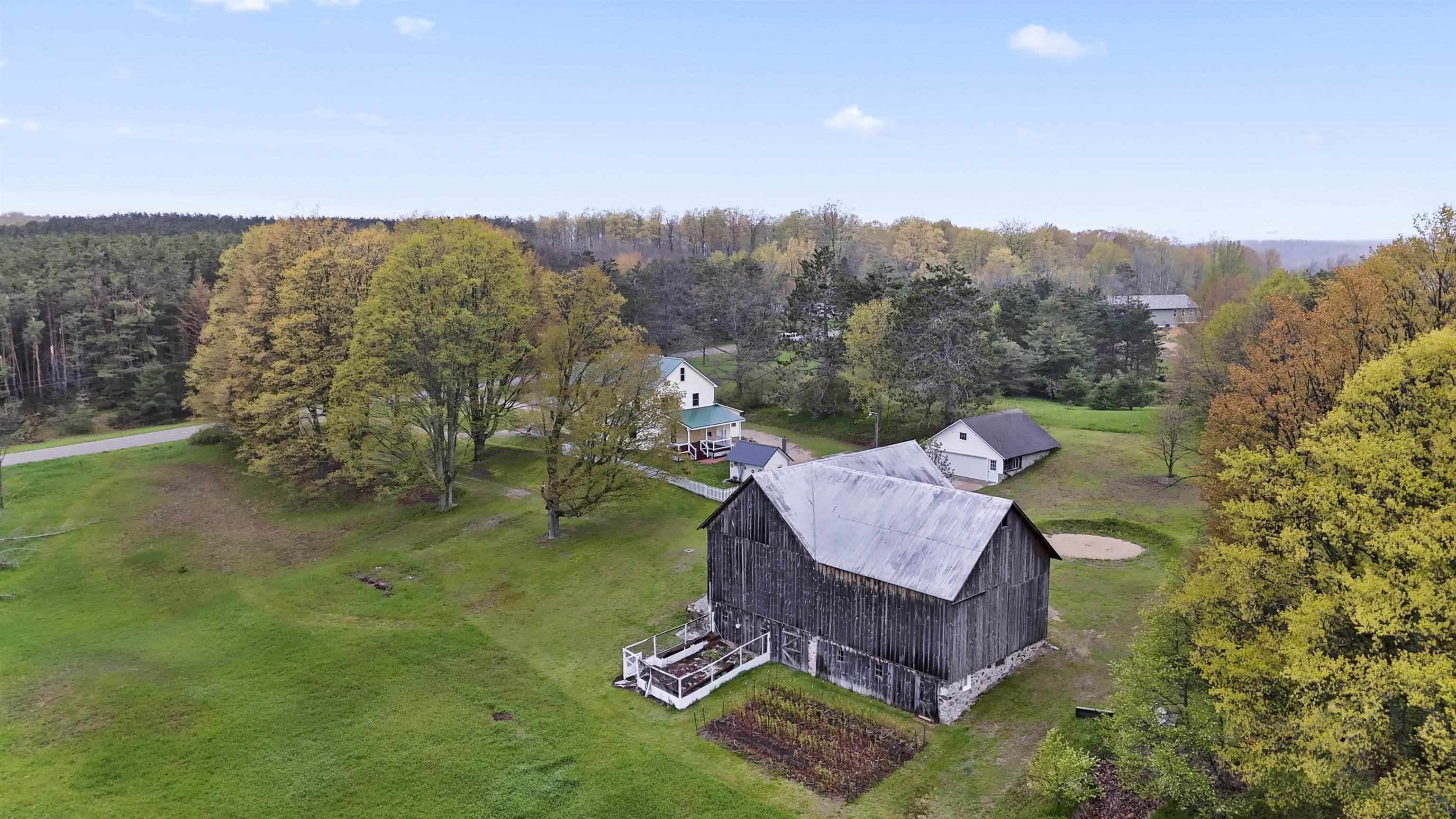 main property photo 91