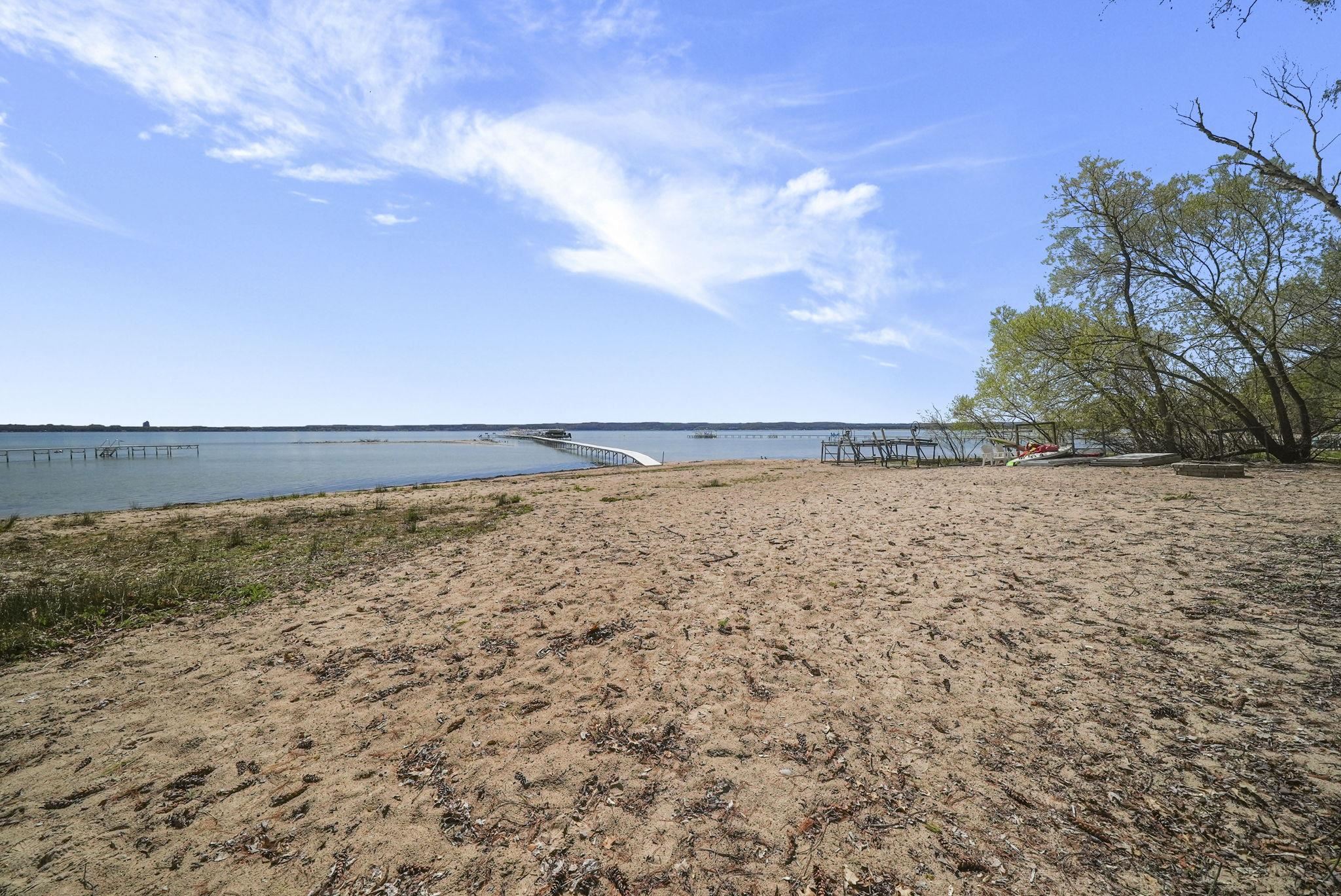 main property photo 81