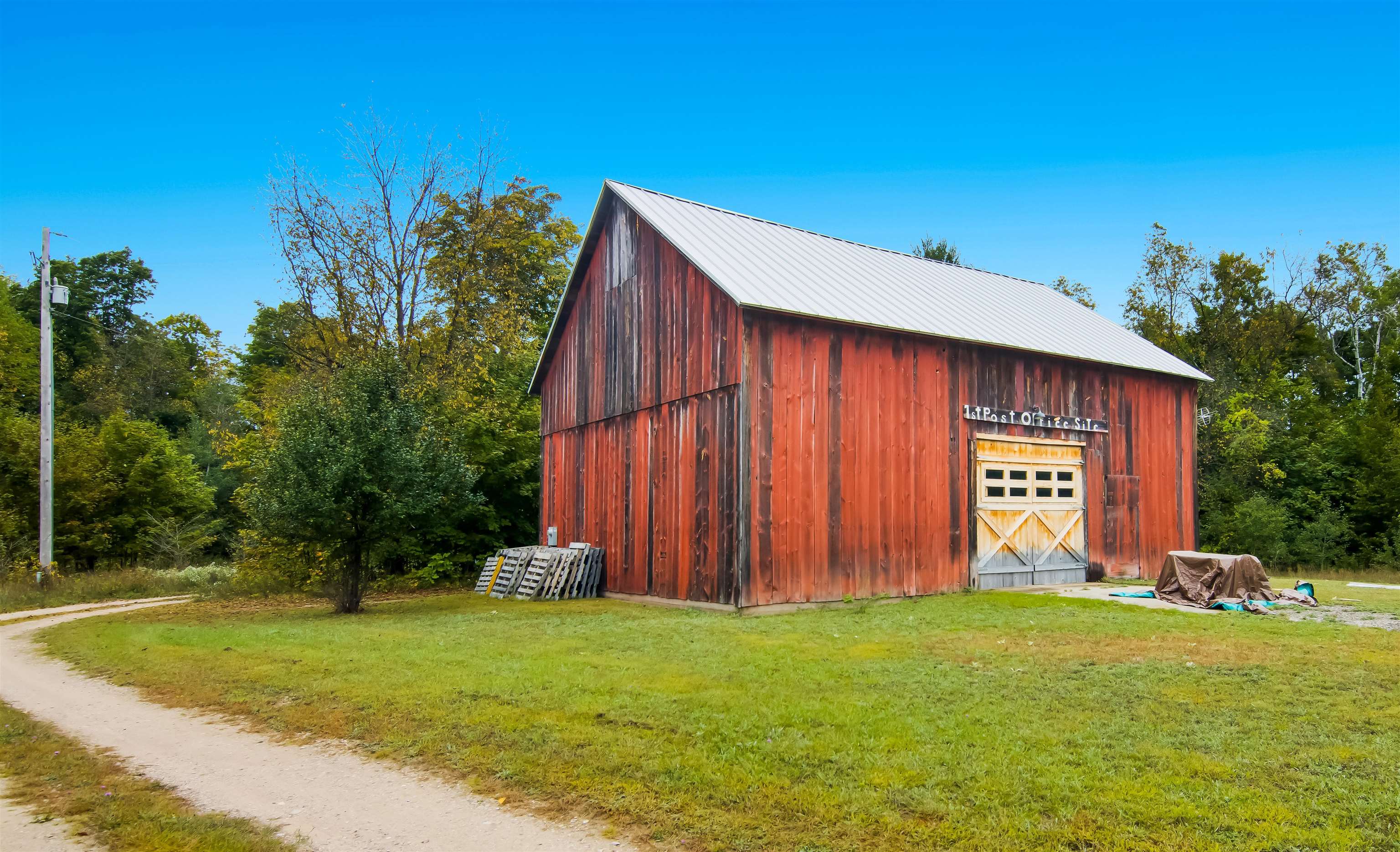 main property photo 7