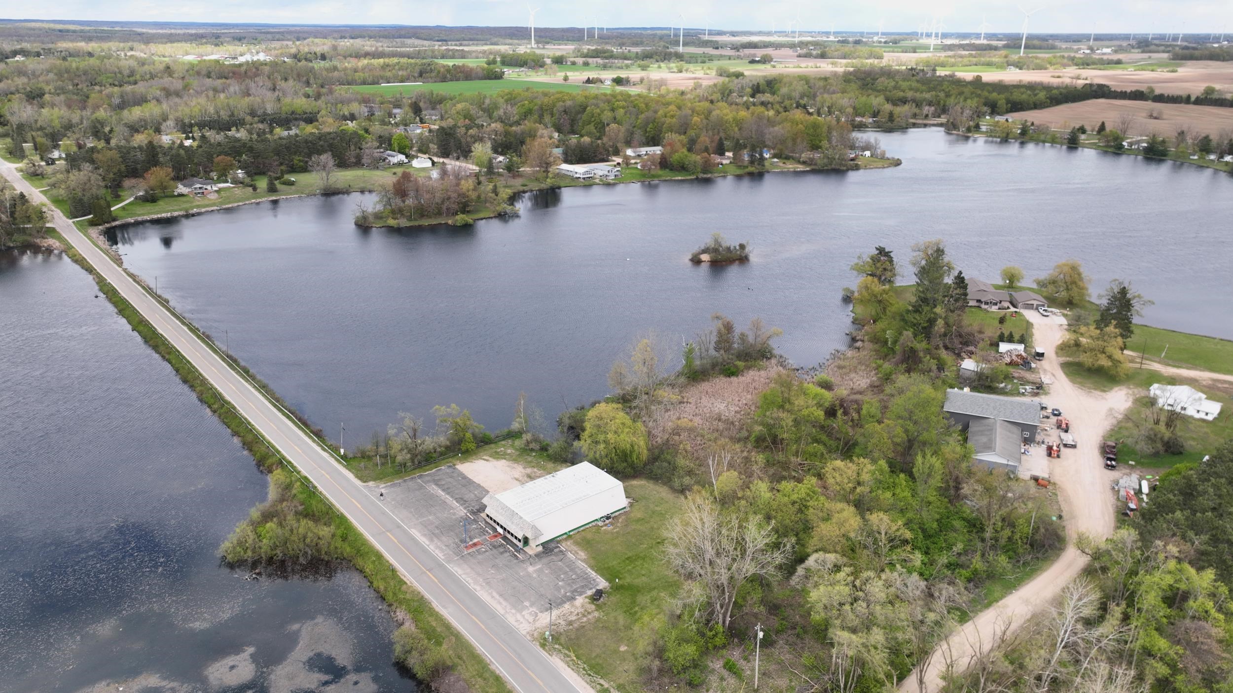 main property photo 18