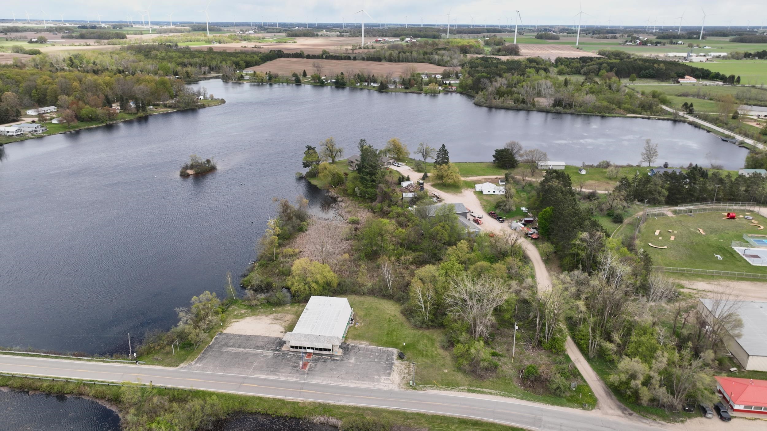 main property photo 19