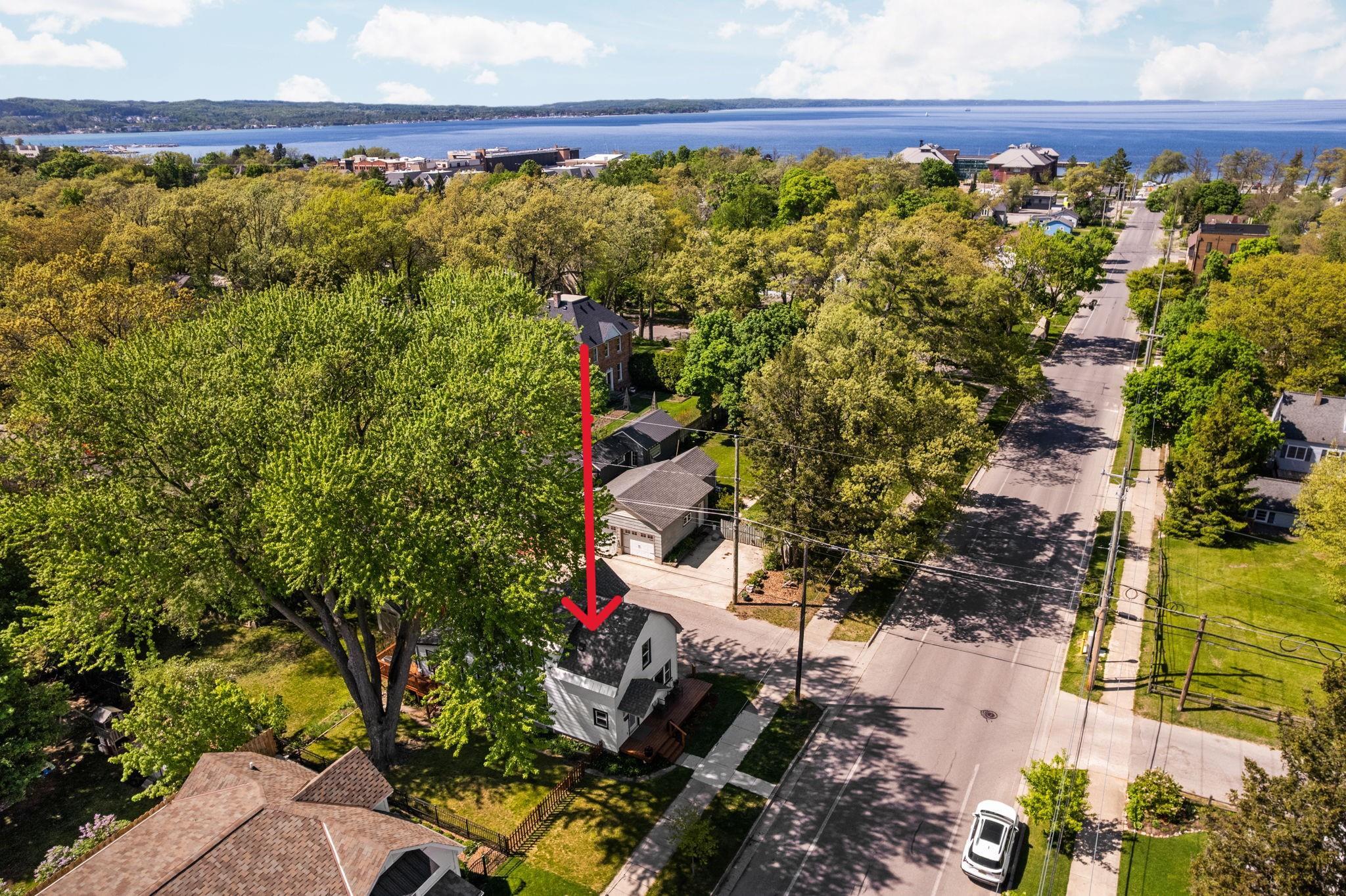 main property photo 25