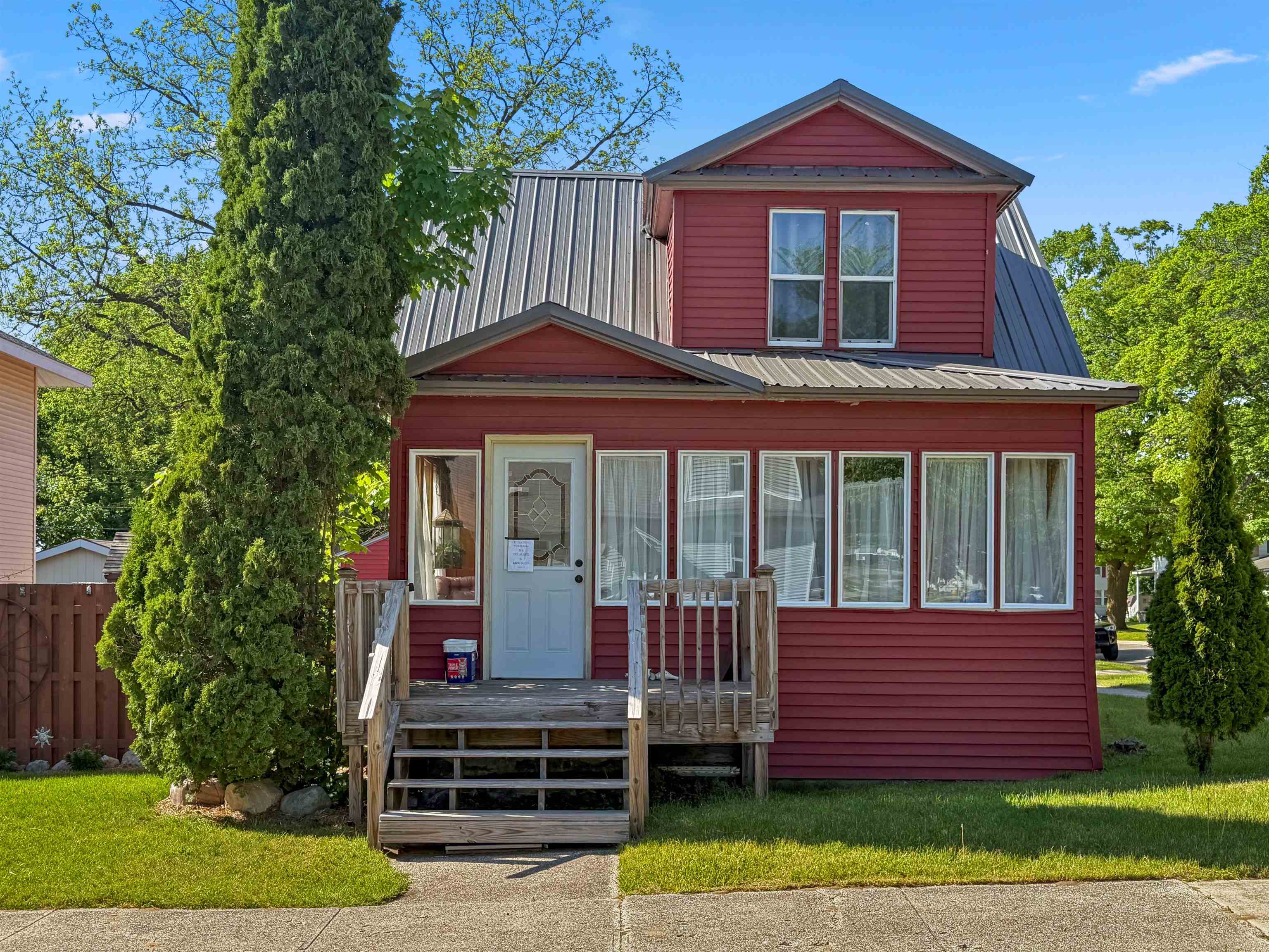 main property photo 1