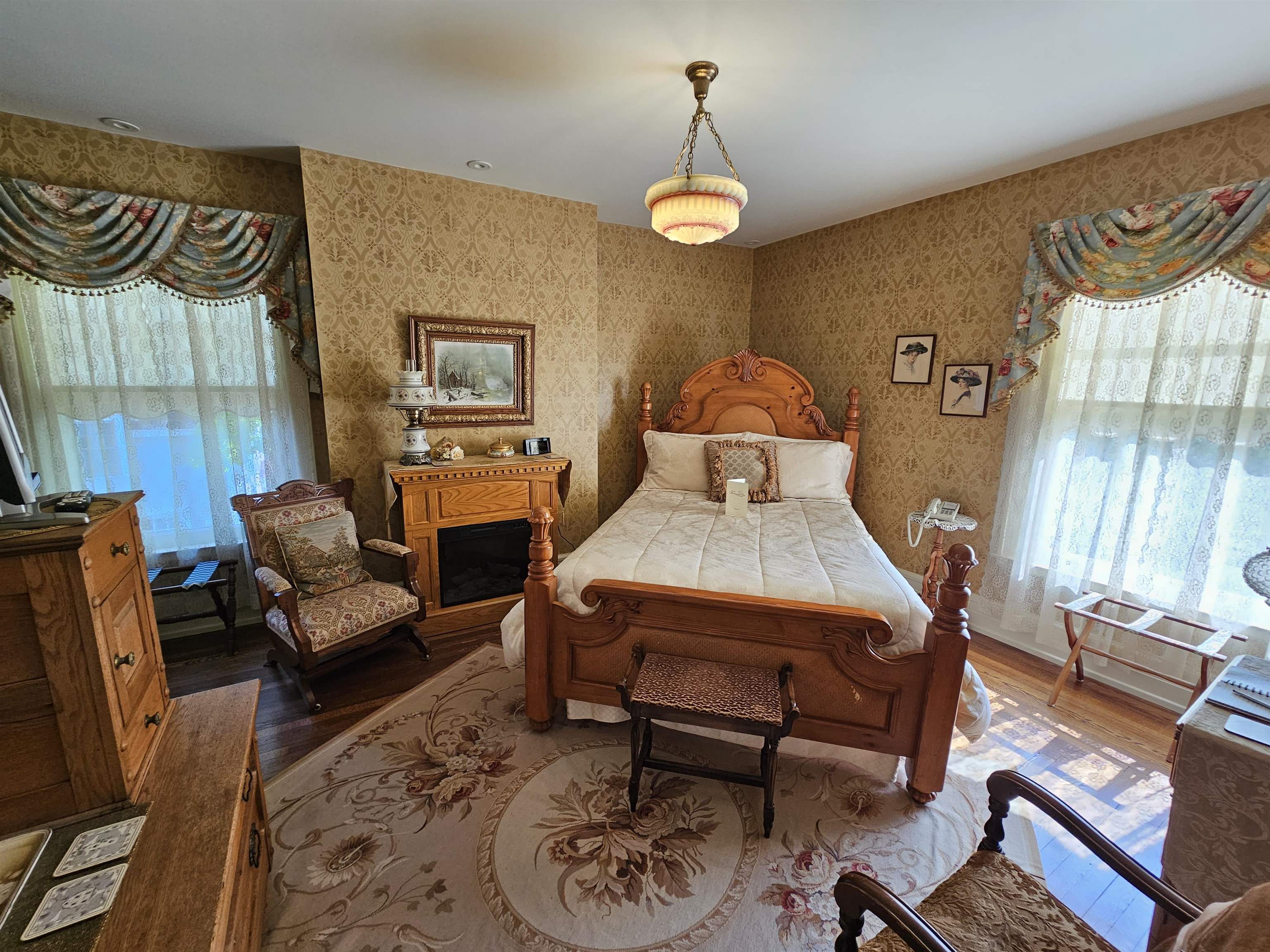 main property photo 14