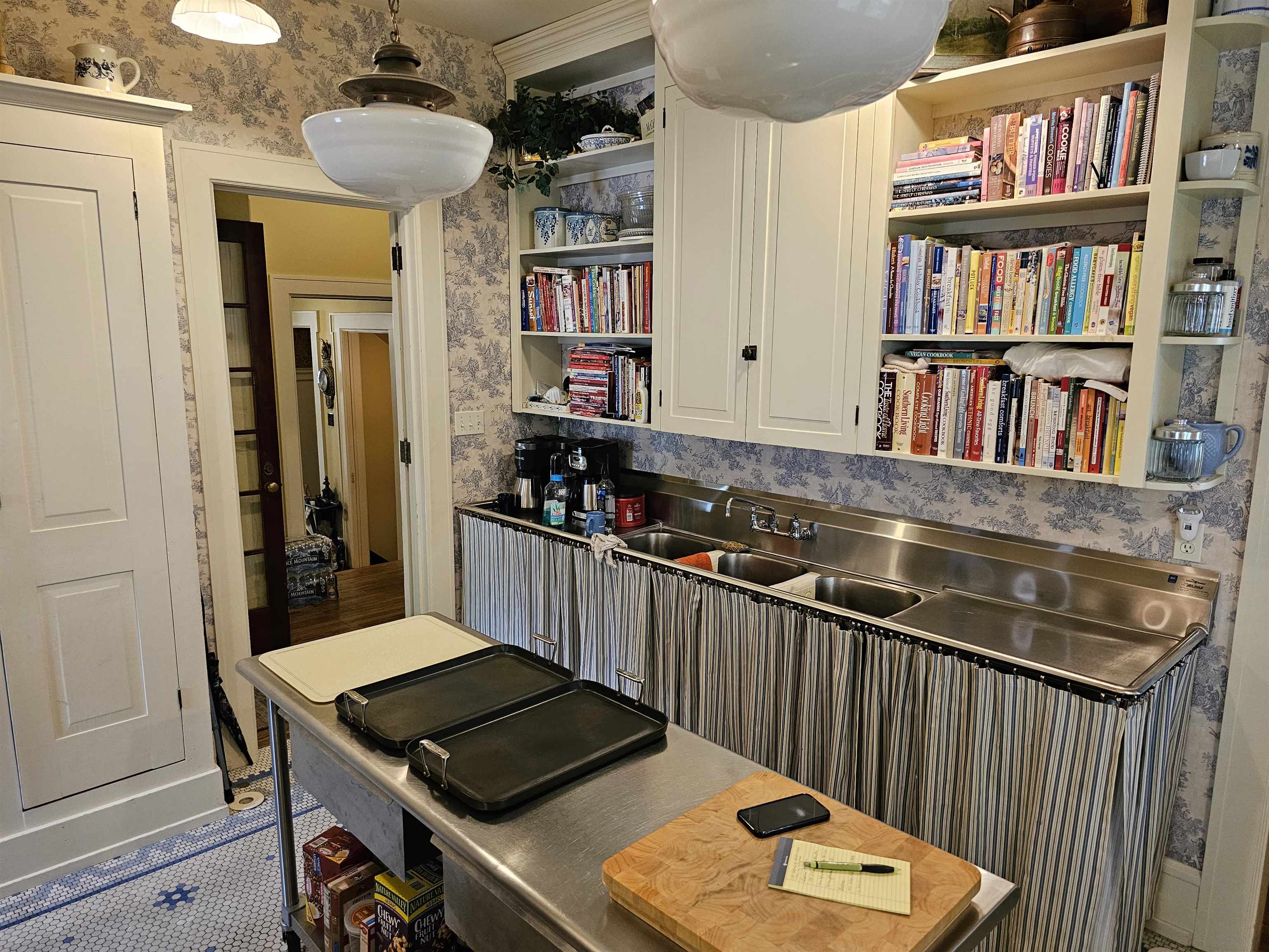 main property photo 46