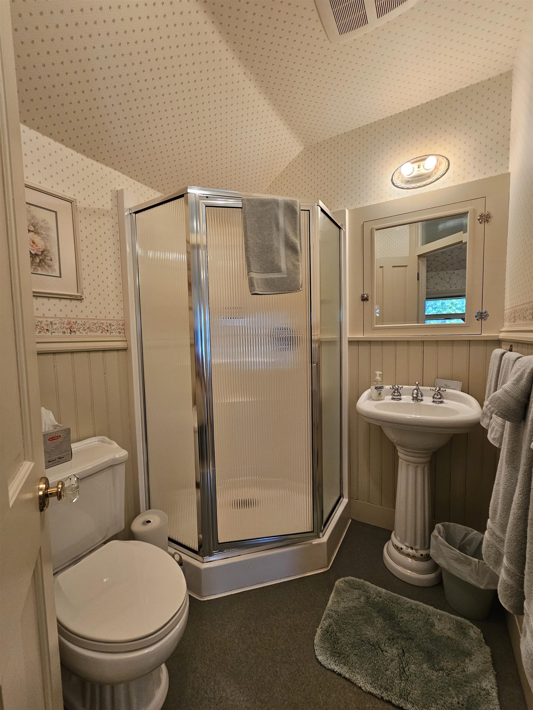 main property photo 64
