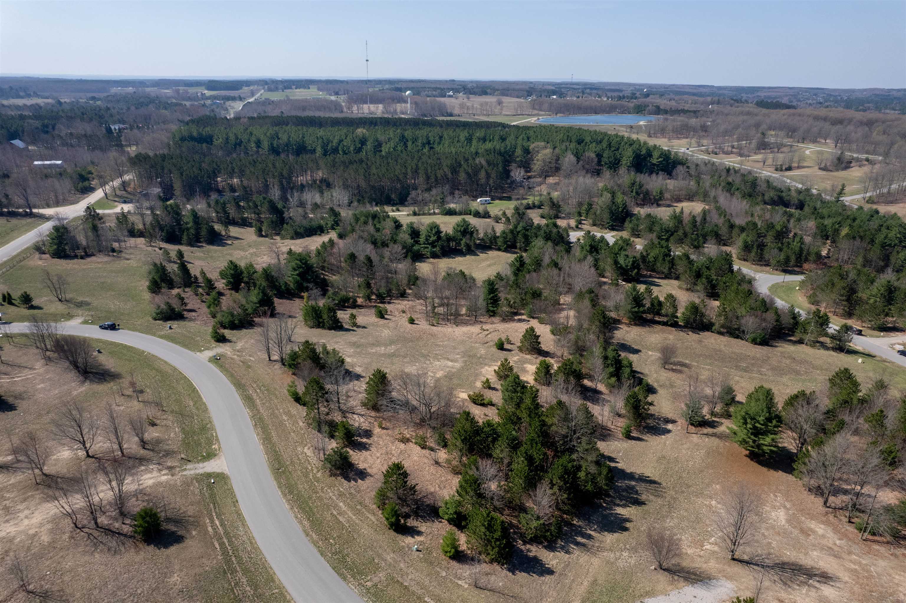 main property photo 16