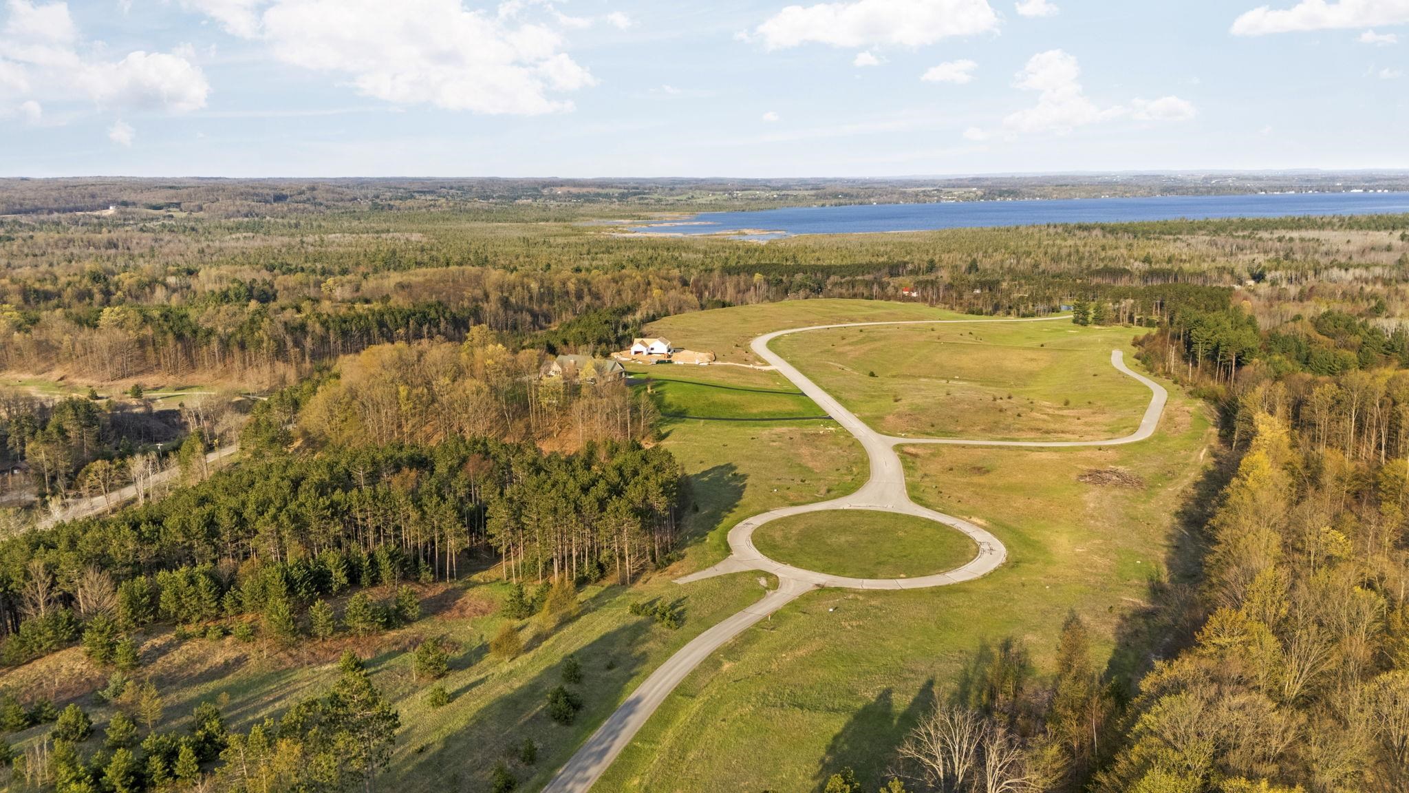 main property photo 10