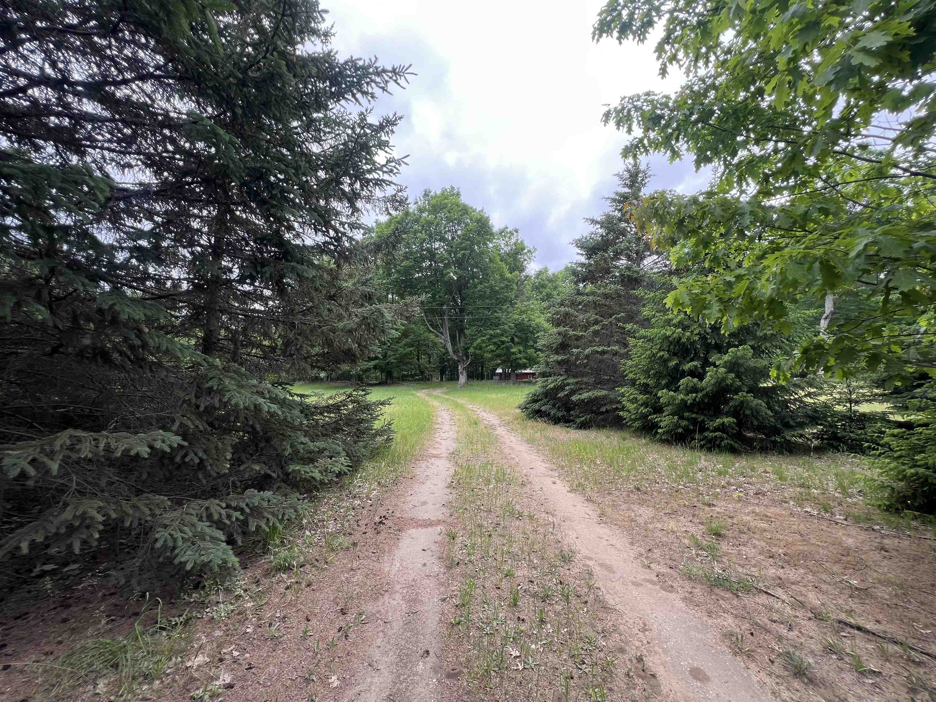main property photo 8