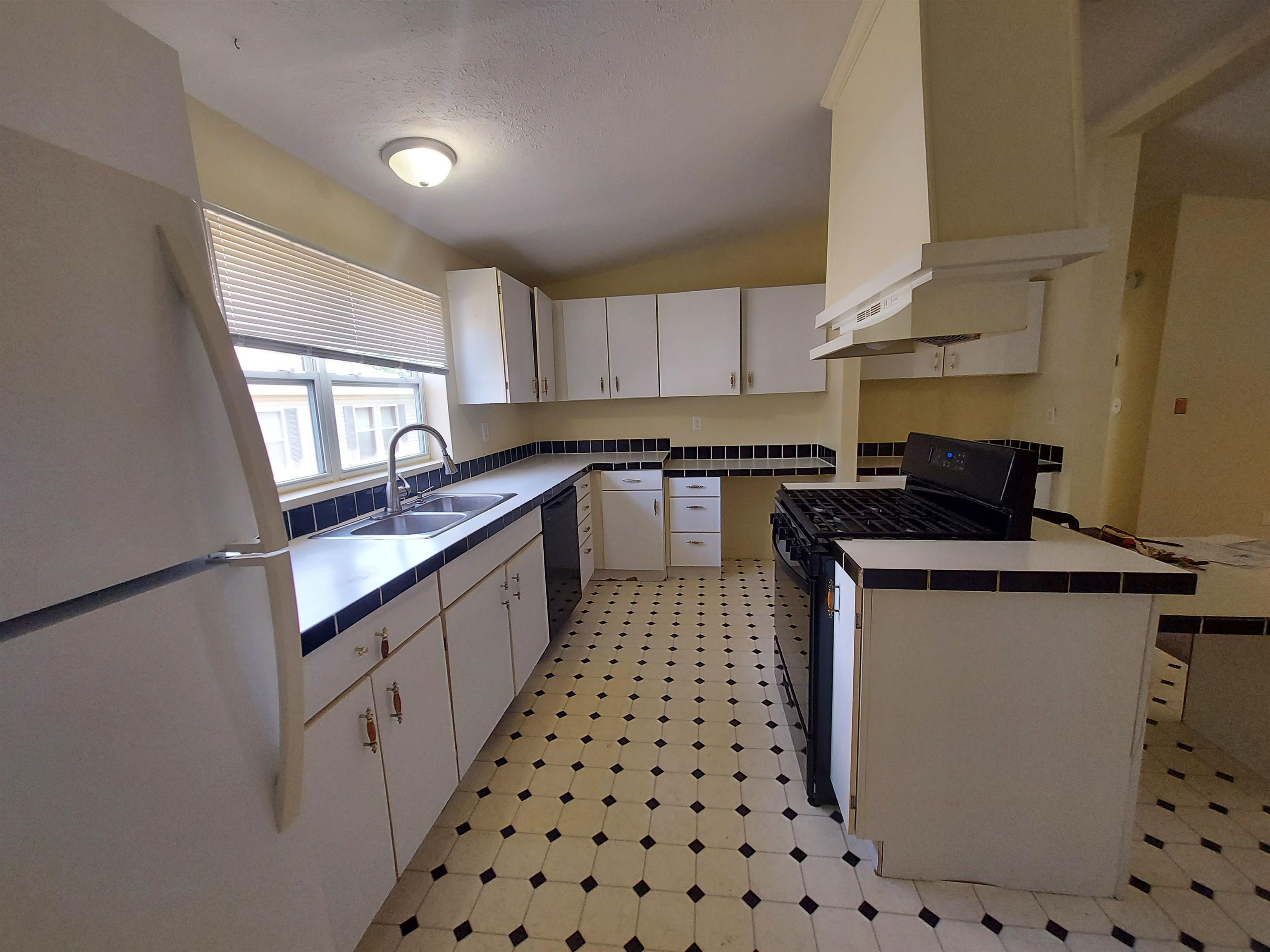 property viewer photo 22