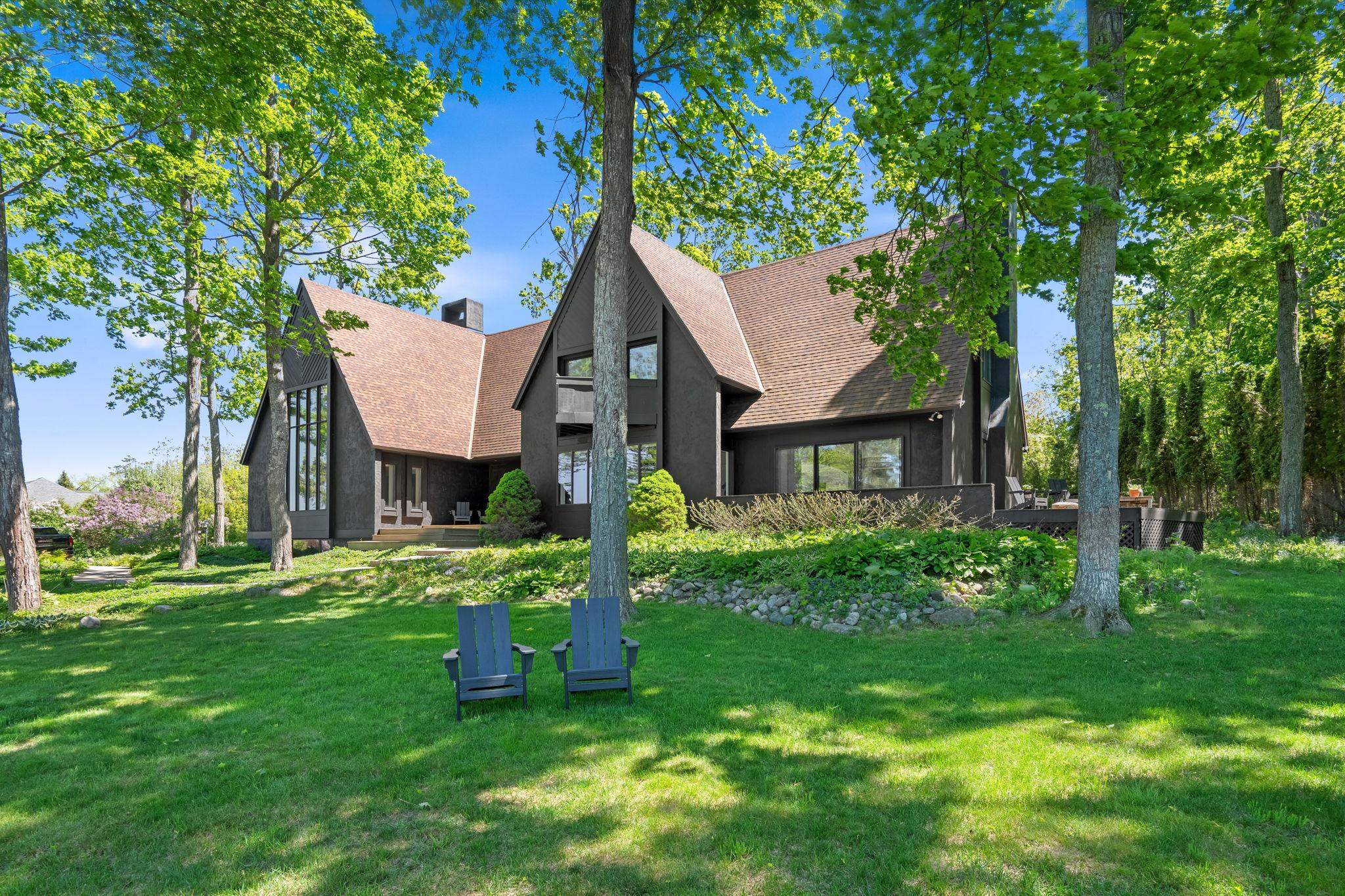main property photo 67