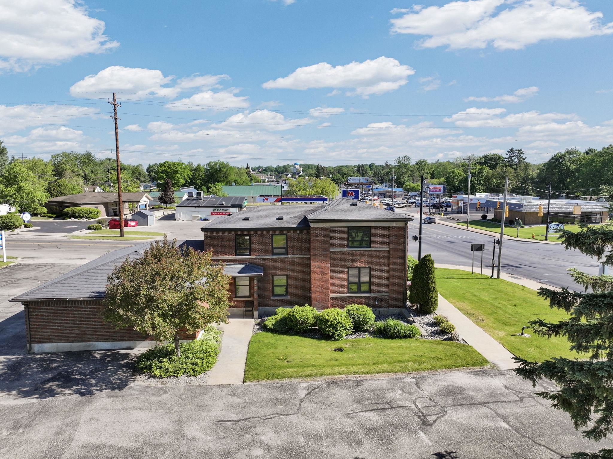 main property photo 4