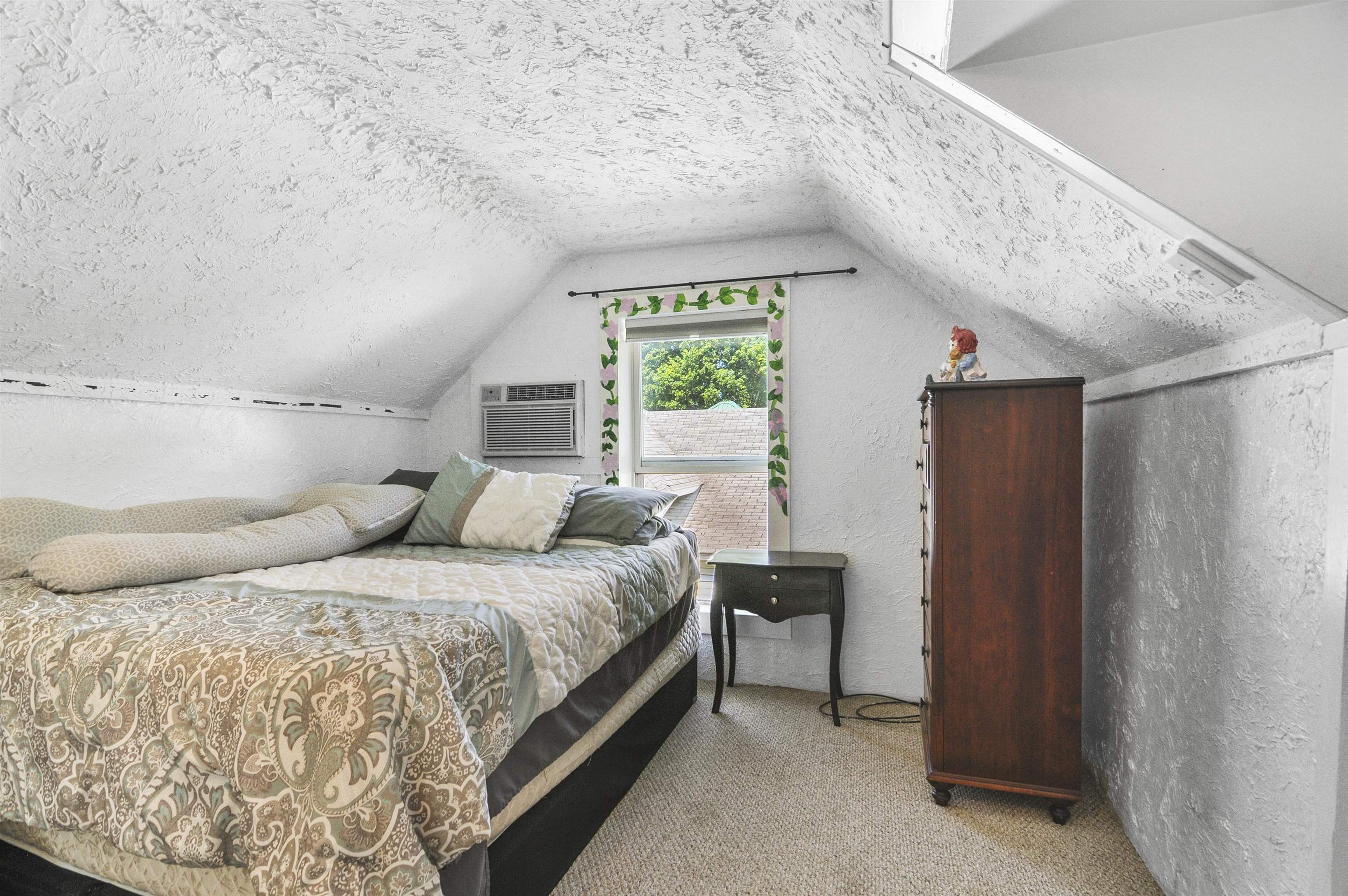 property viewer photo 22