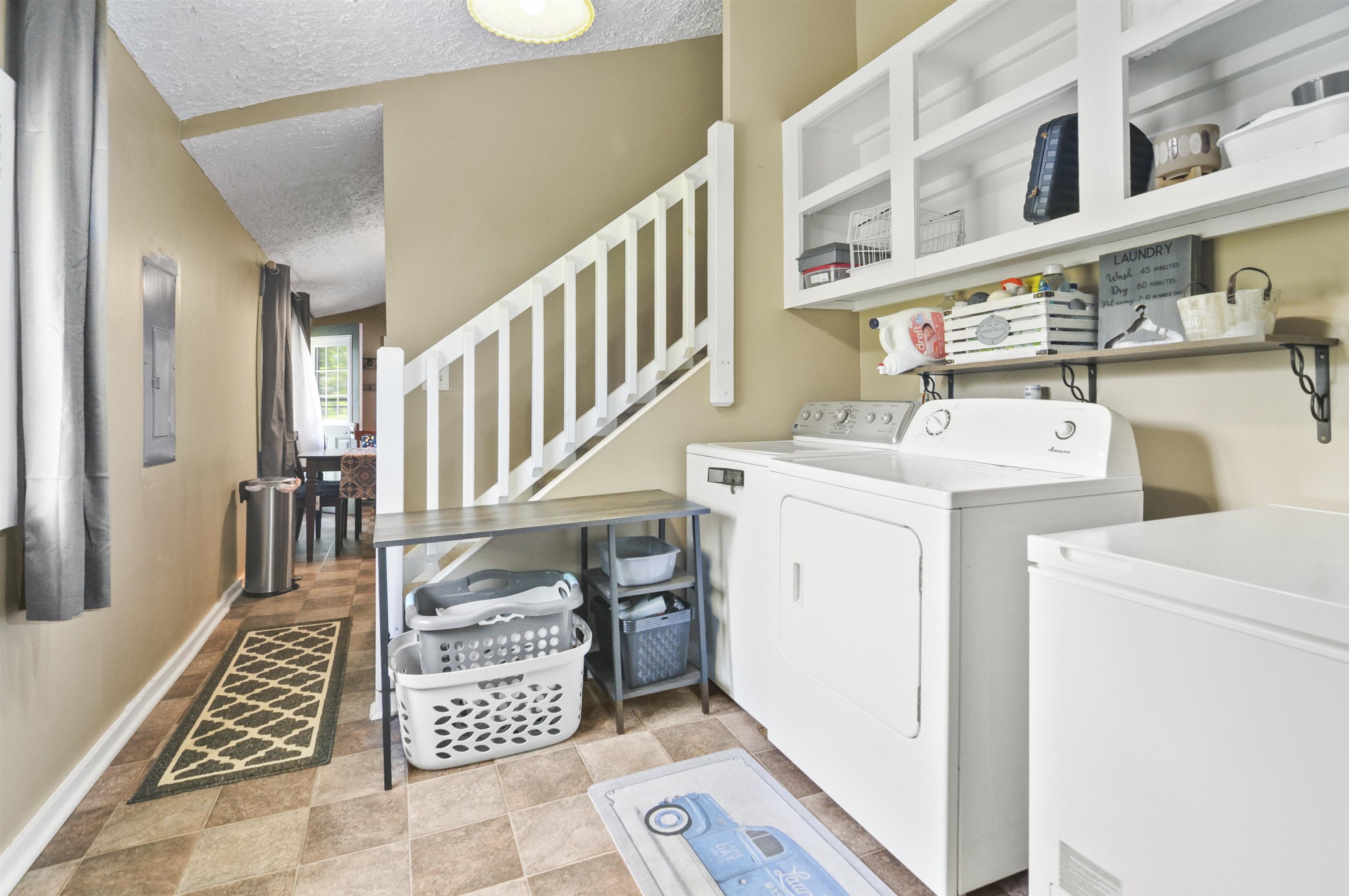 property viewer photo 24
