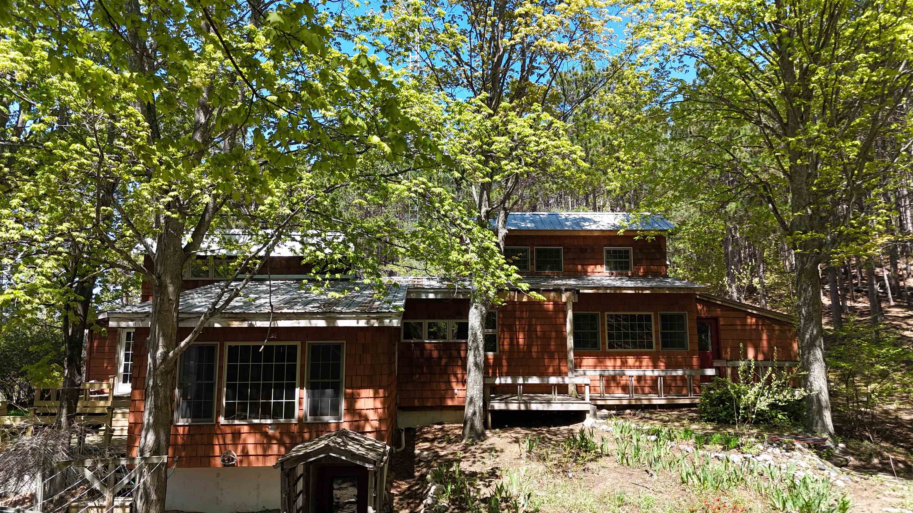 main property photo 38