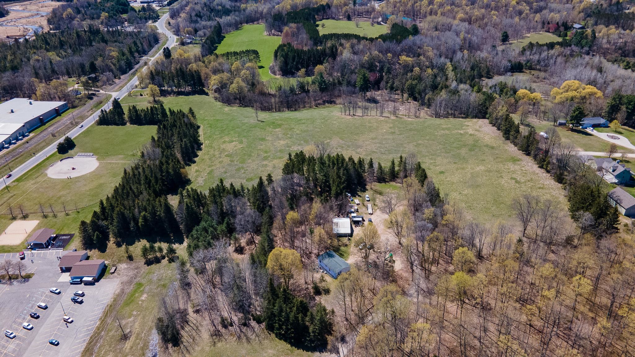 main property photo 3