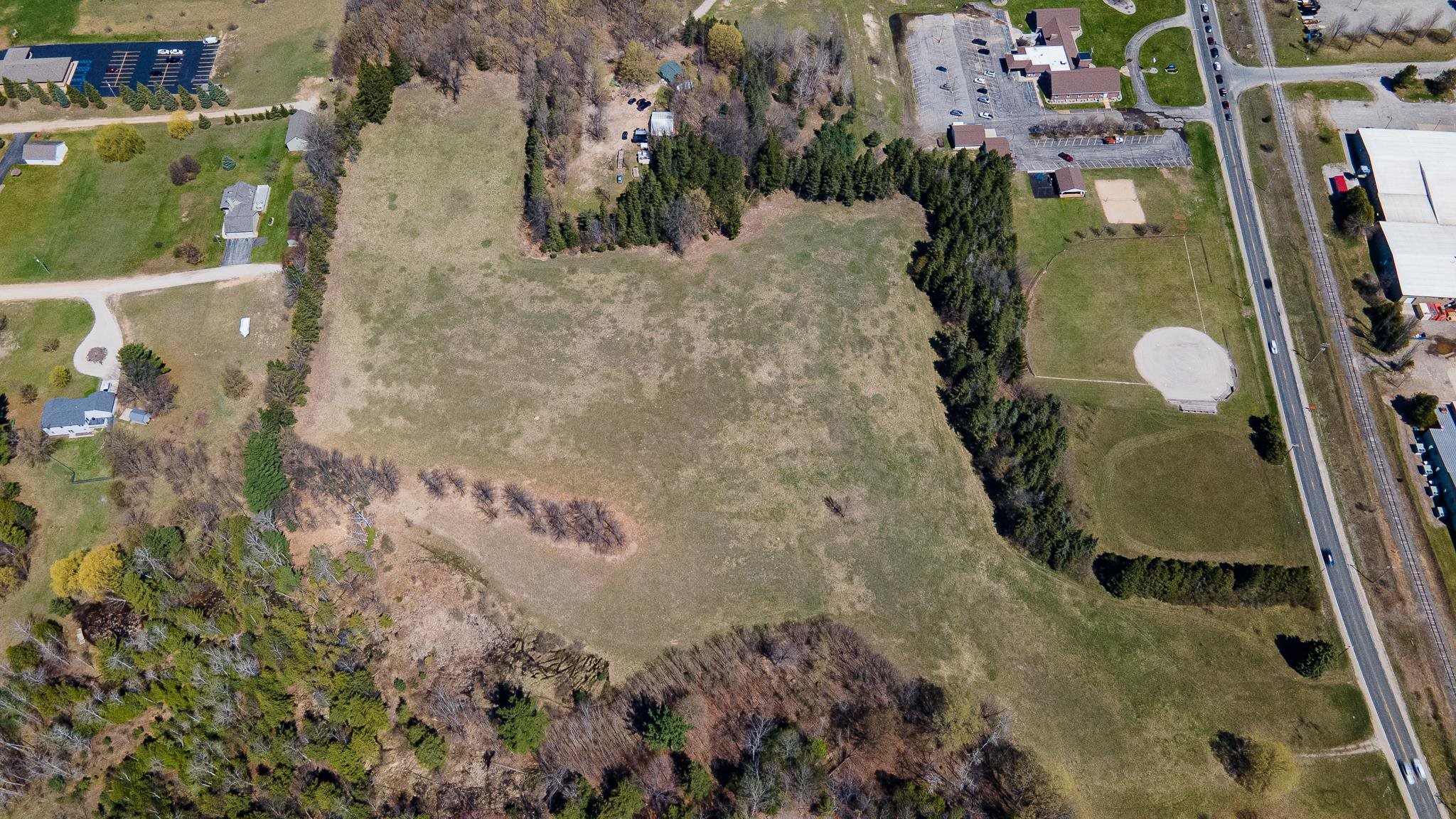 main property photo 6