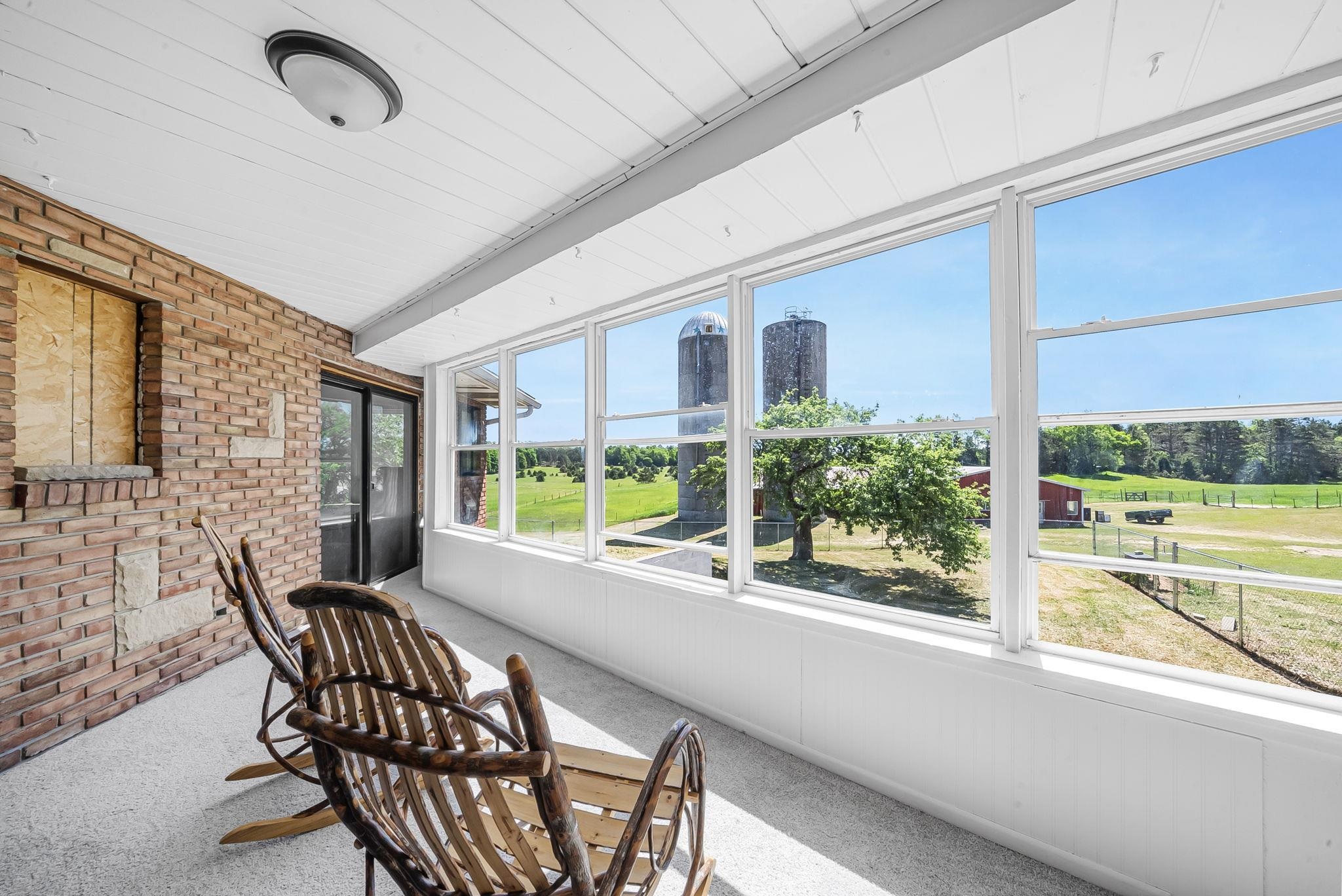 main property photo 41