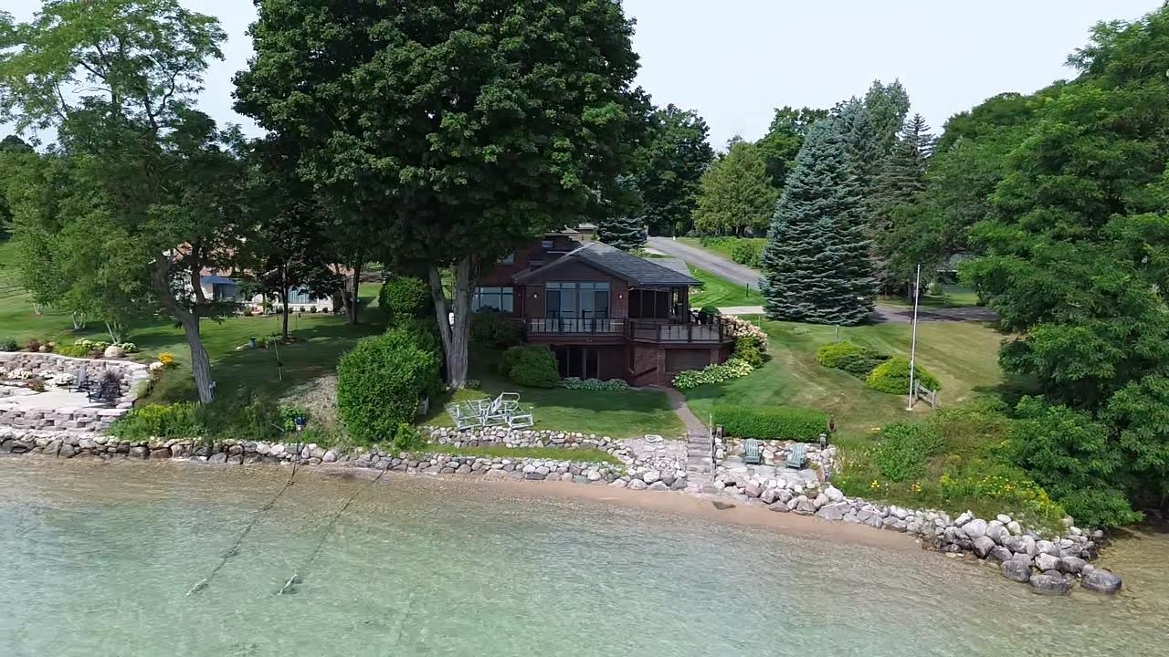 main property photo 65