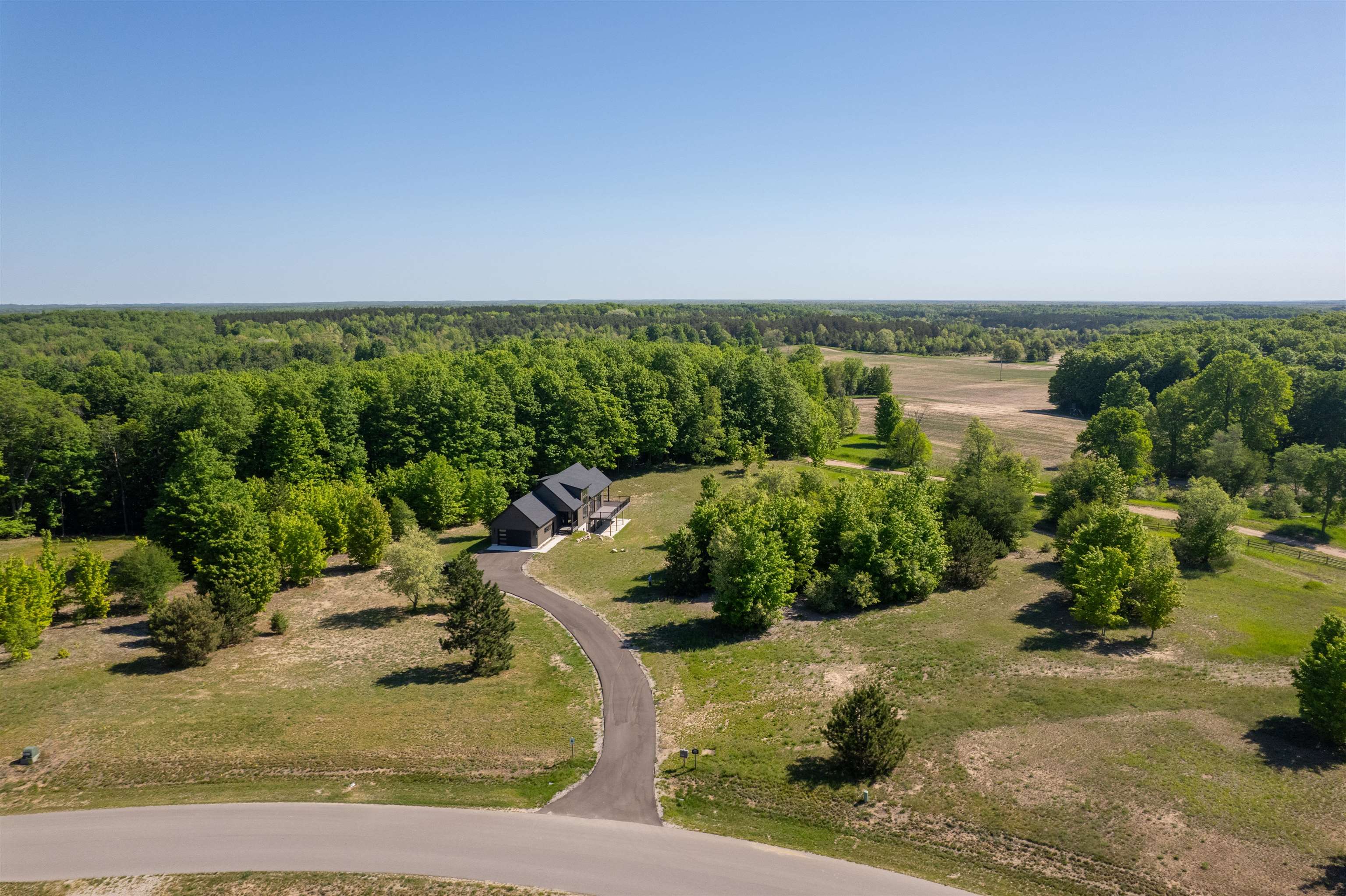 main property photo 44