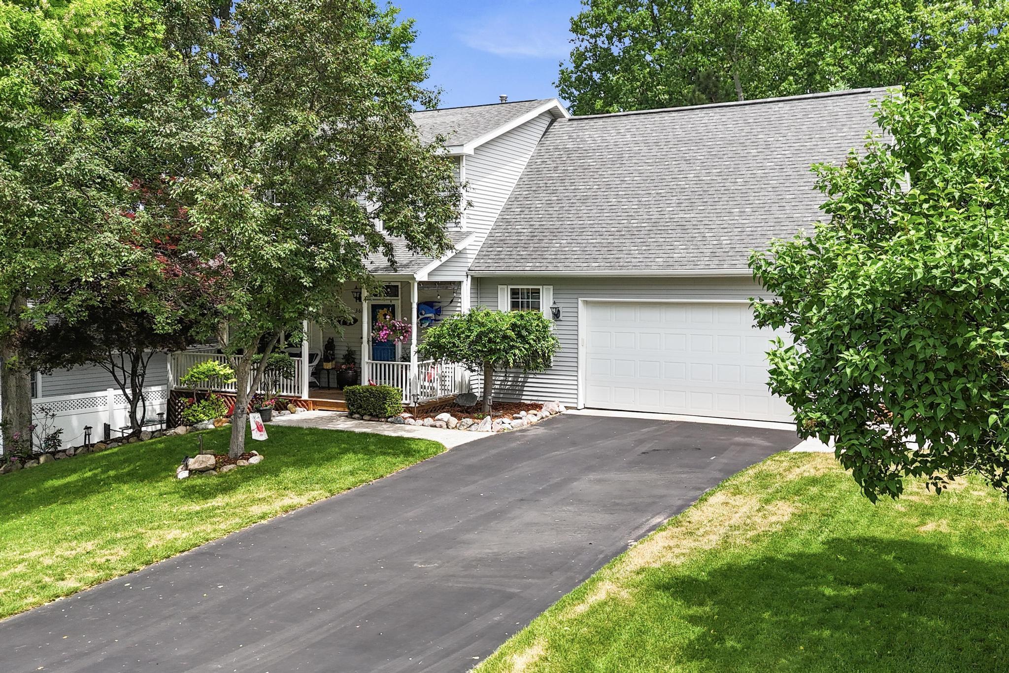 main property photo 65