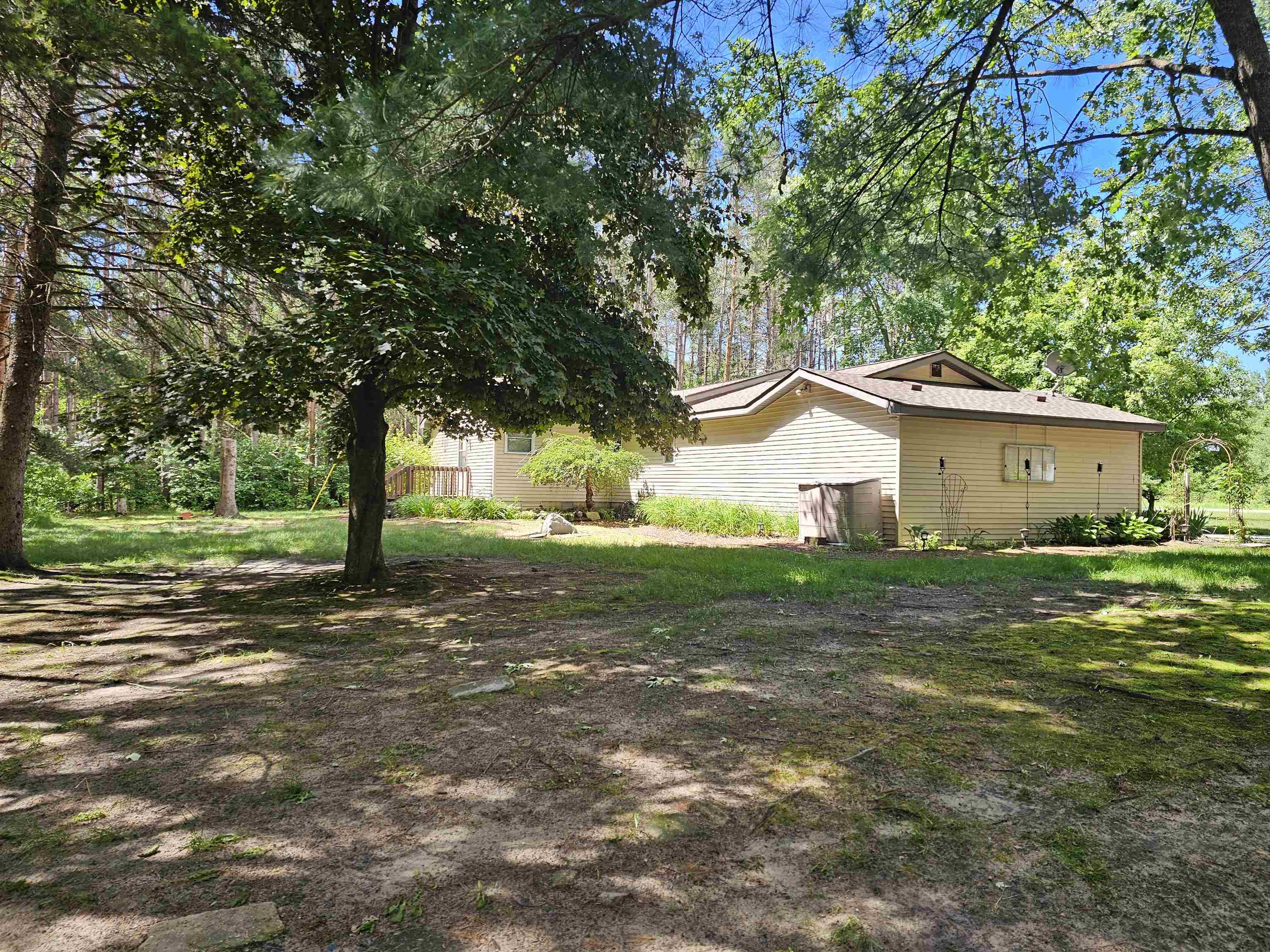 main property photo 46