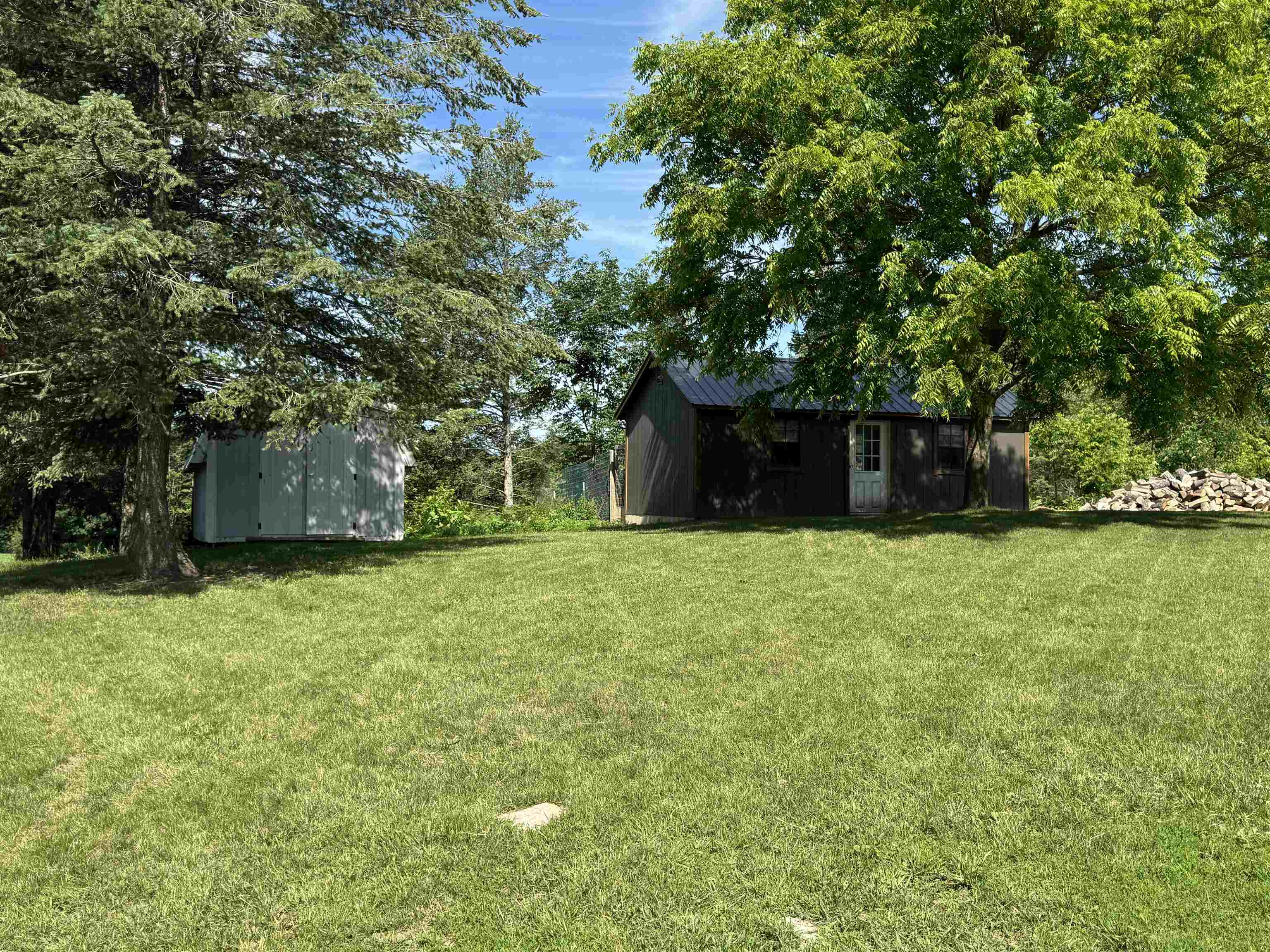 main property photo 38