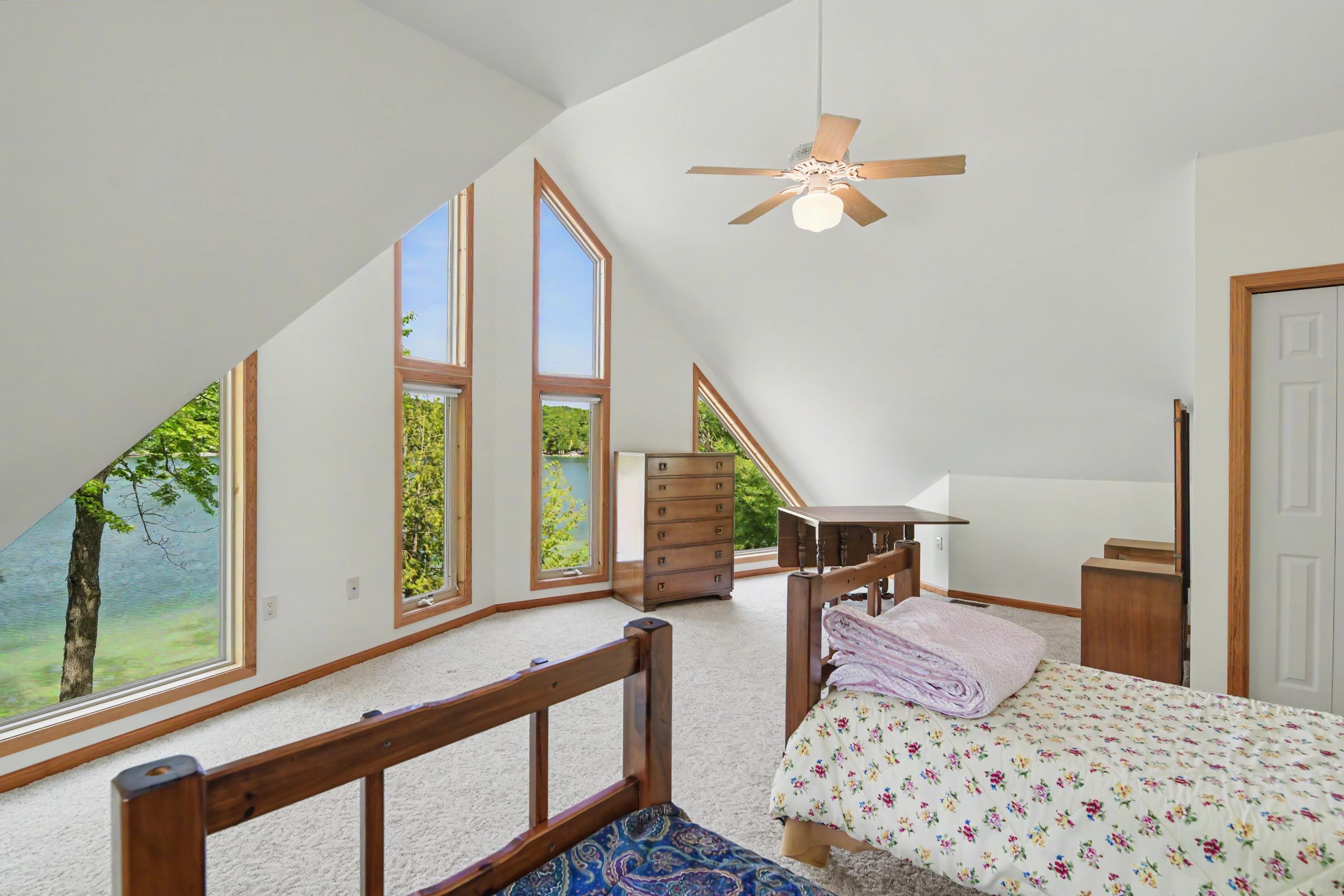 main property photo 70