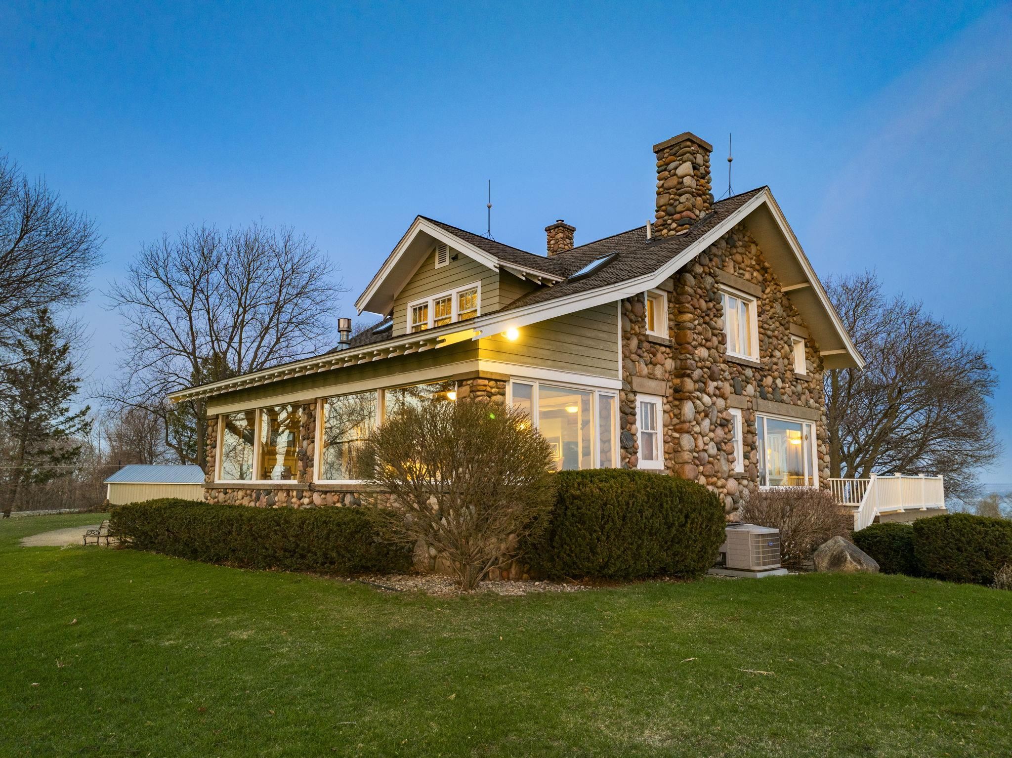 main property photo 4