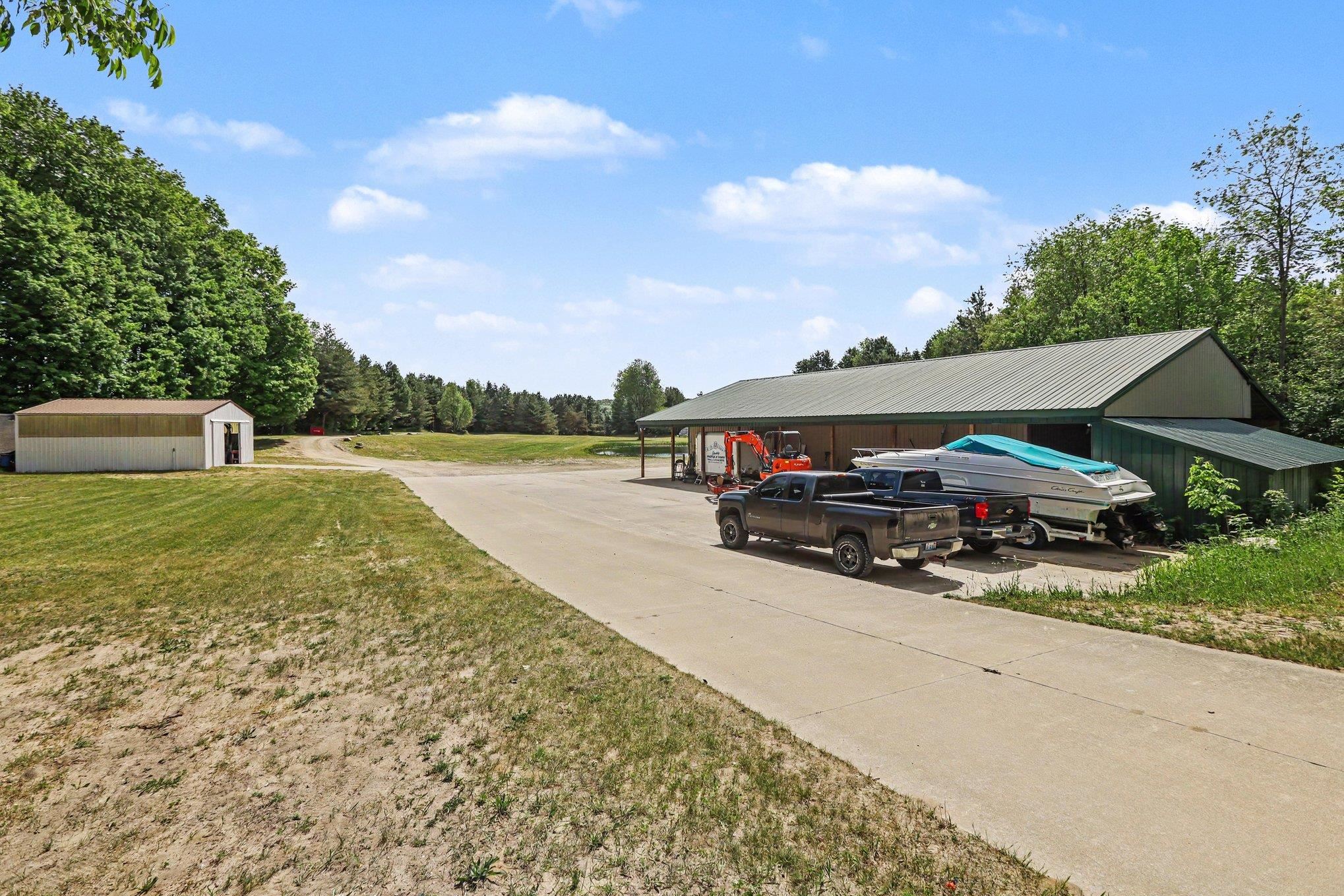main property photo 46