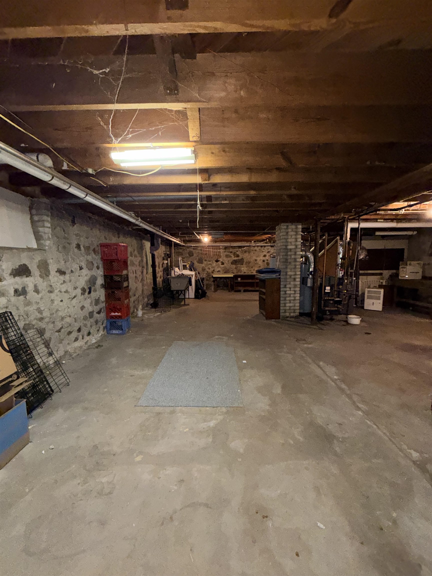 main property photo 41