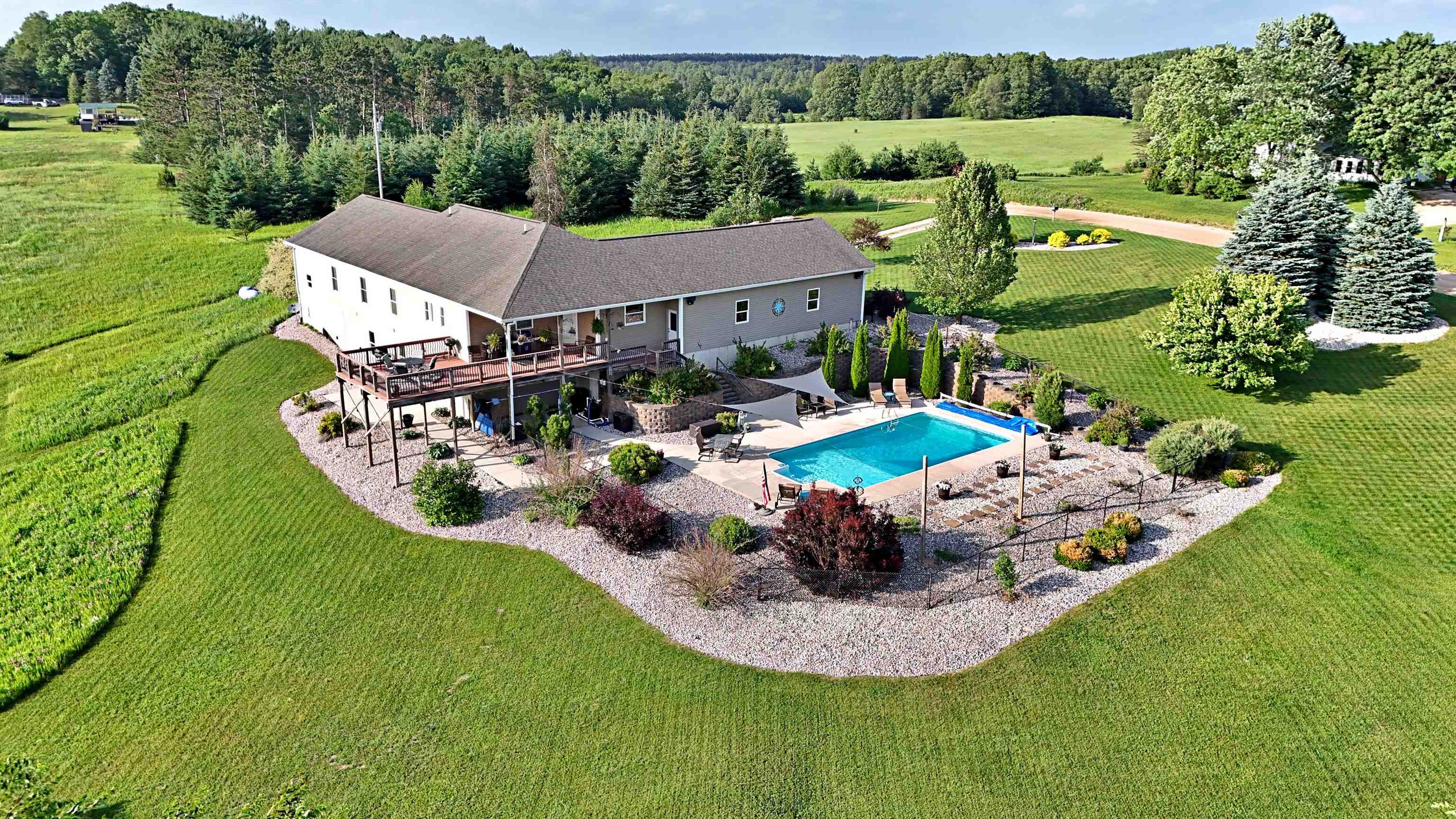 main property photo 71