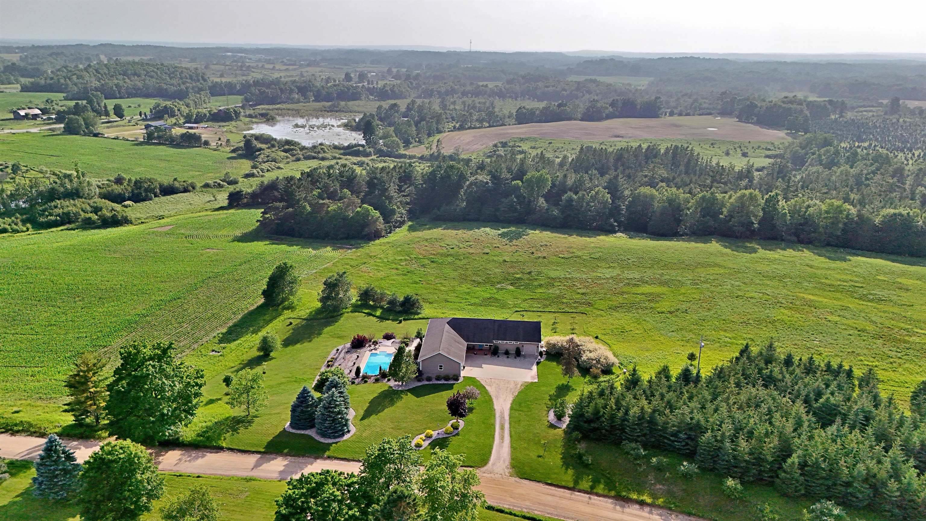 main property photo 74